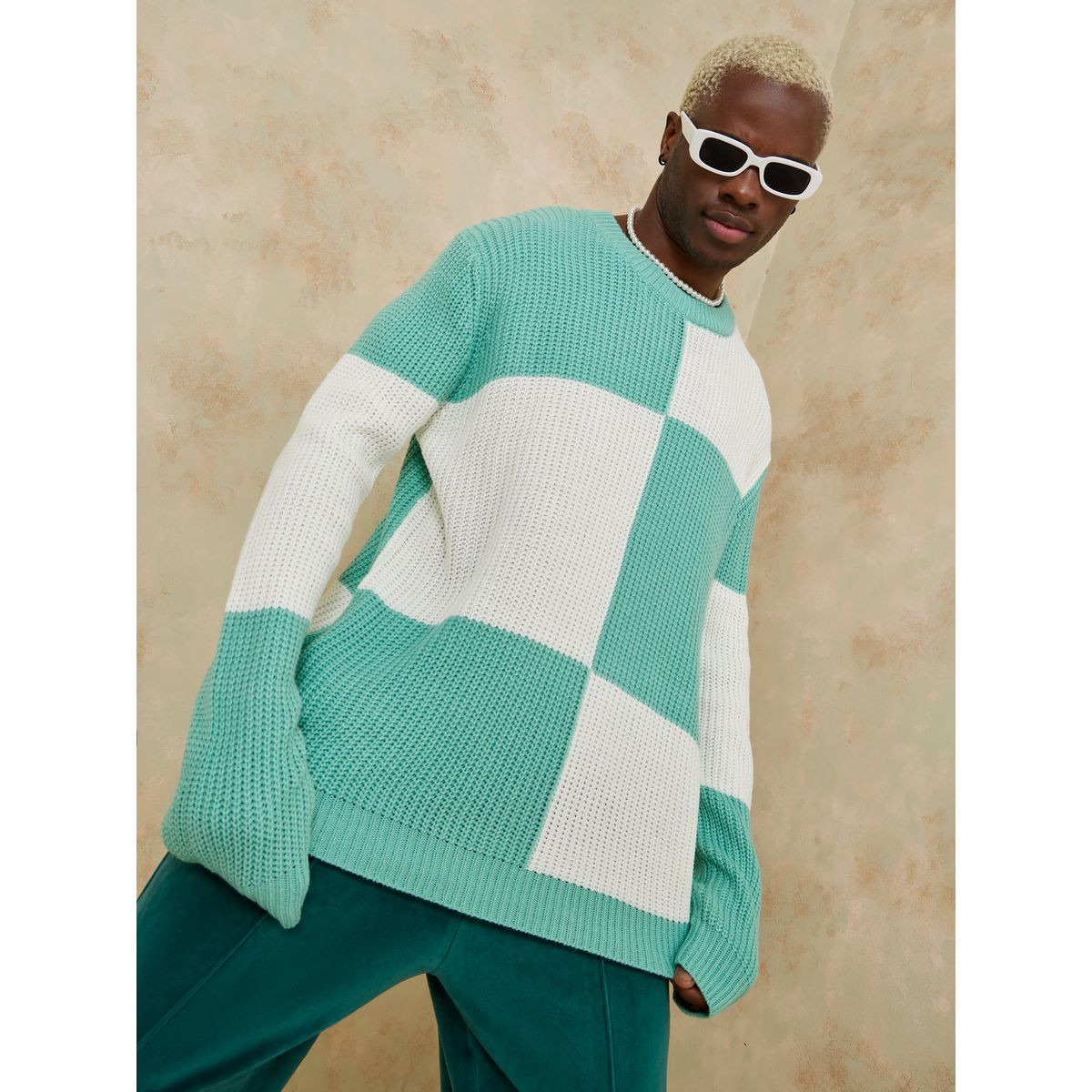 Styli Oversized Checkboard Colorblock Knitted Jumper-men-clothing-sweatersandpullovers-image-1