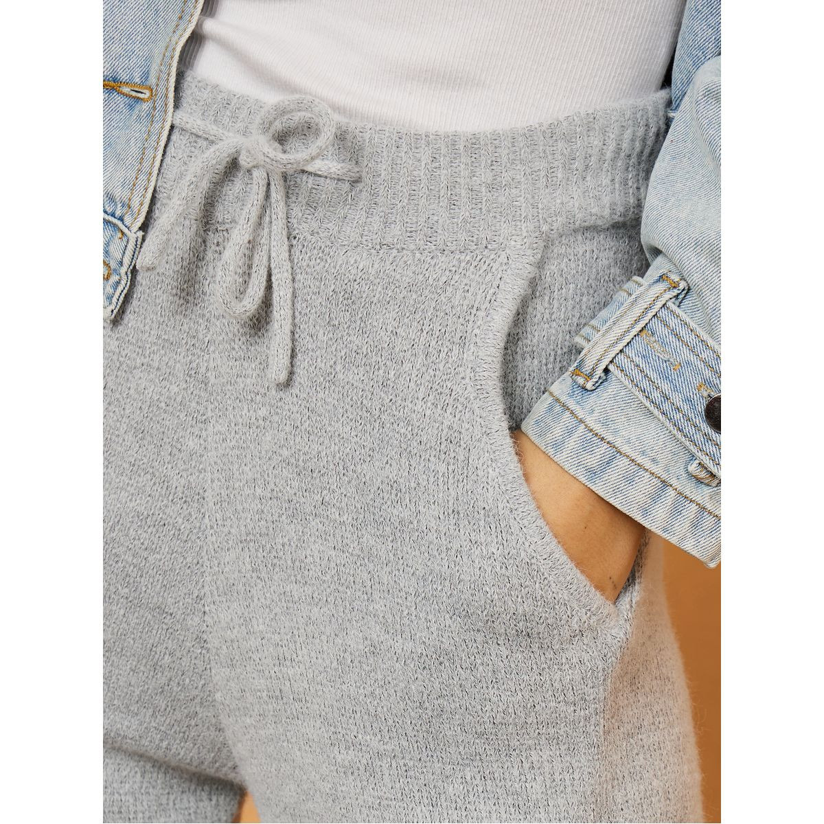 جوغر محبوك باربطة وجيب جانبي-women-clothing-bottoms-joggers-image-3