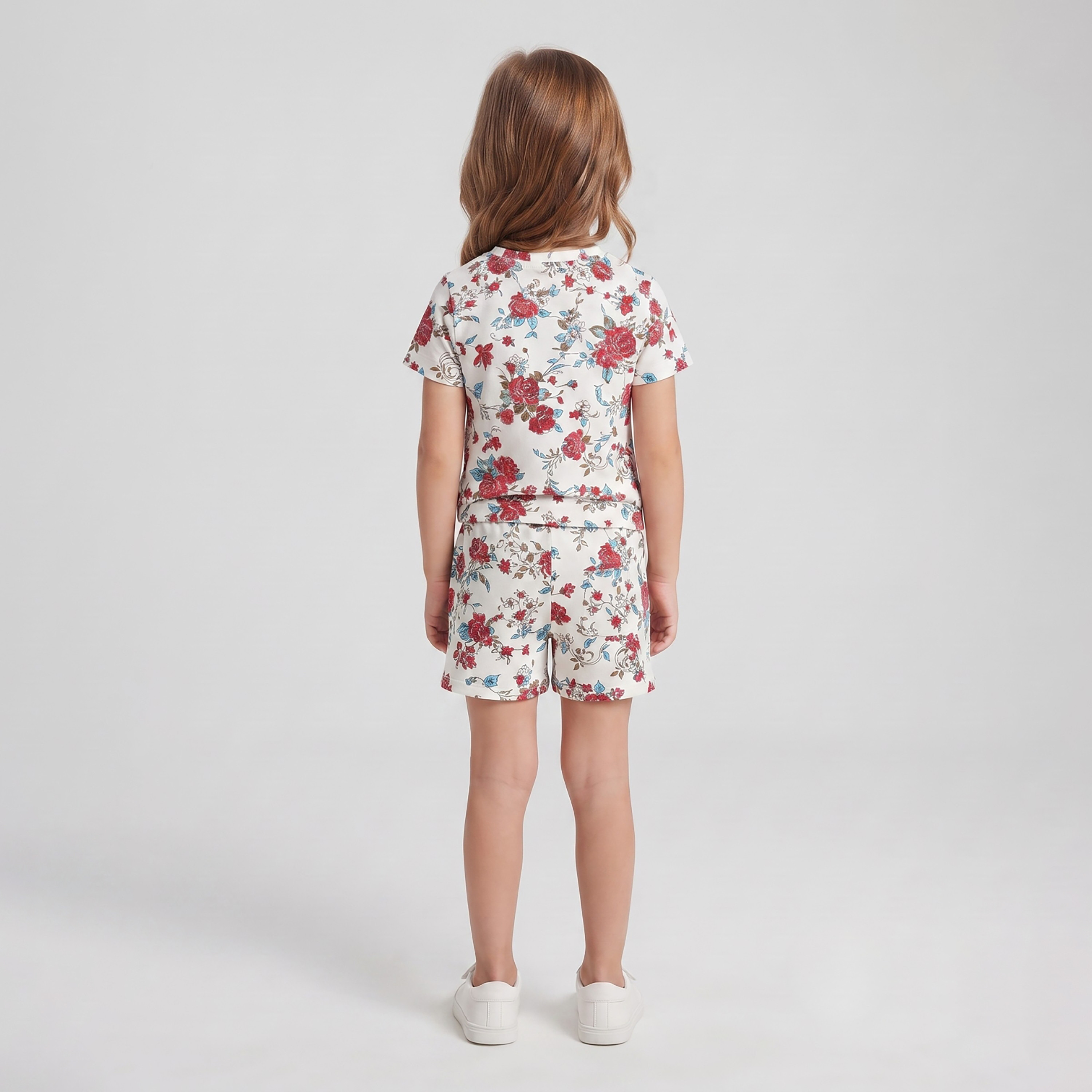 طقم متناسق تيشرت بأكمام قصيرة وبنطال بيجامة بطبعة أزهار من بيبي كلو-baby-girls-clothing-setsandcoords-image-2