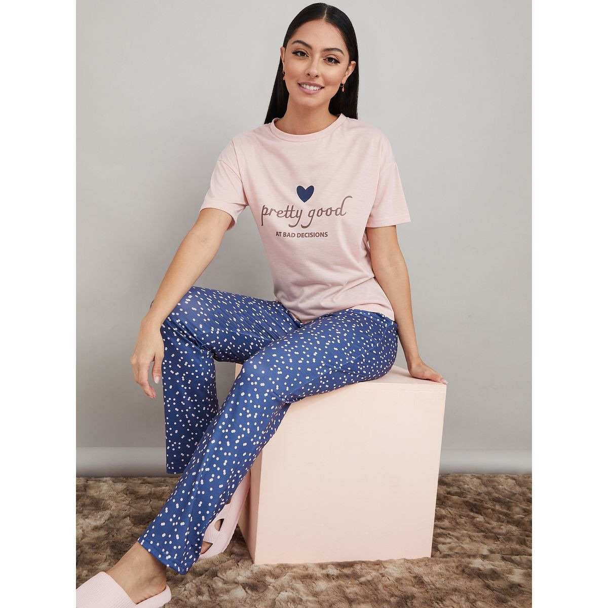 طقم بيجاما من ( تيشيرت + بنطال )-women-clothing-nightwear-pyjamas-longsets-image-1