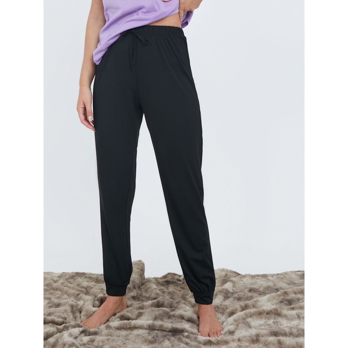 طقم بيجاما من ( تيشيرت + بنطال )-women-clothing-nightwear-pyjamas-longsets-image-5