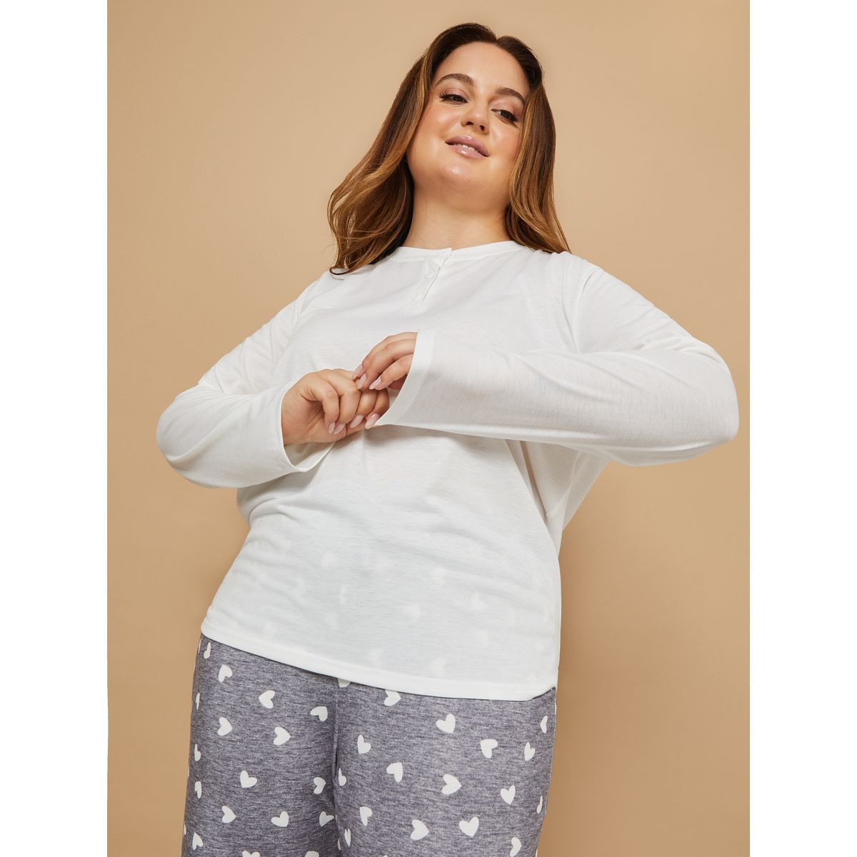 Styli Plus Long Sleeves Placket Solid T-Shirt & Melange Heart Cuffed Pyjama Set-women-clothing-nightwear-pyjamas-longsets-image-2