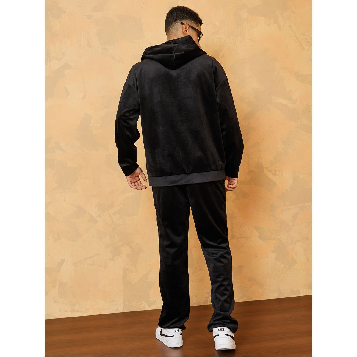 طقم منسق من ( جوغر + هودي )-men-clothing-coordsets-image-5