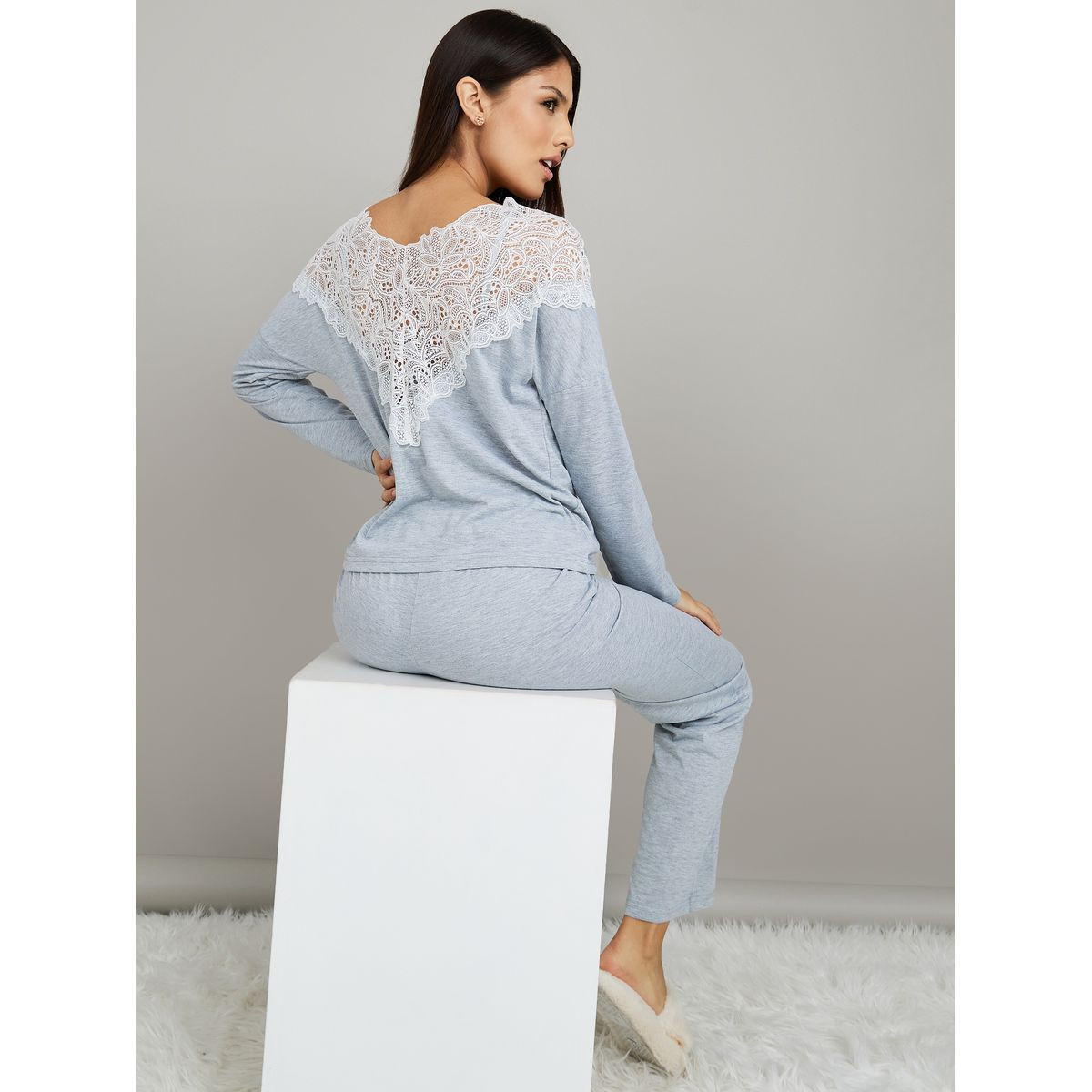 طقم بيجاما من ( بلوزة + بنطال )-women-clothing-nightwear-pyjamas-longsets-image-1