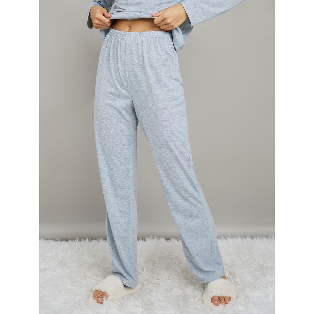 طقم بيجاما من ( بلوزة + بنطال )-women-clothing-nightwear-pyjamas-longsets-image-4
