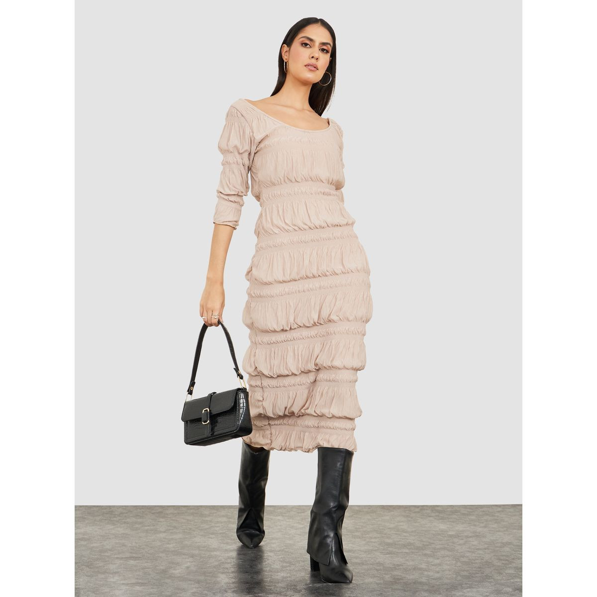 Styli 3/4 Sleeves Scoop Neck Shirred Midi Dress-women-clothing-dresses-image-2