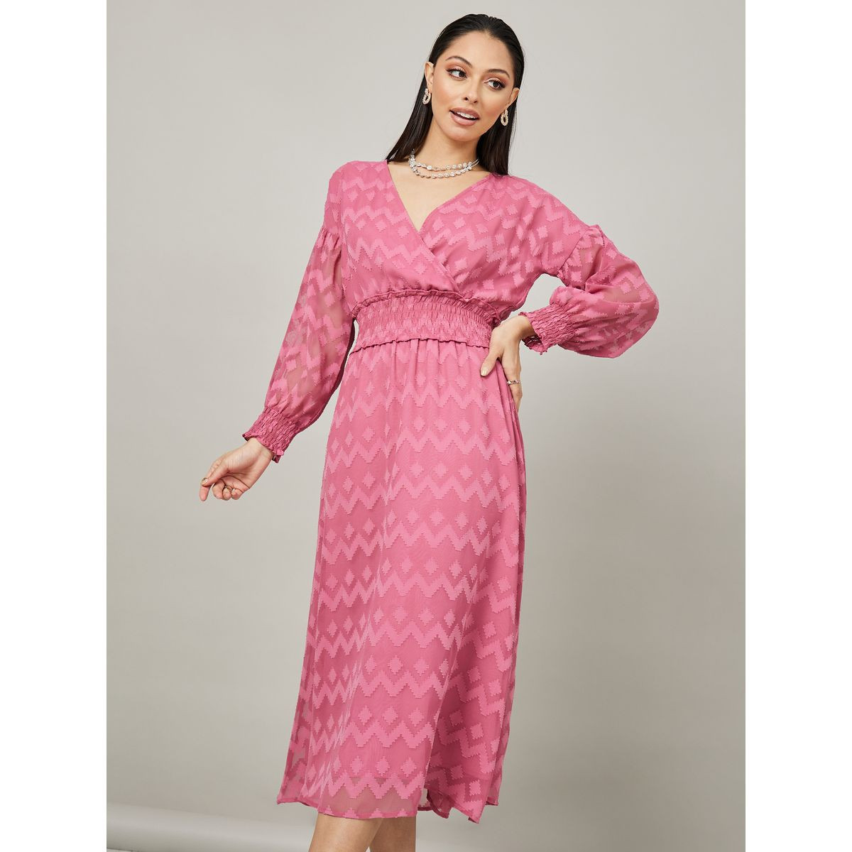 Styli Long Sleeves Zig Zag Texture A-Line Midi Dress-women-clothing-dresses-image-1