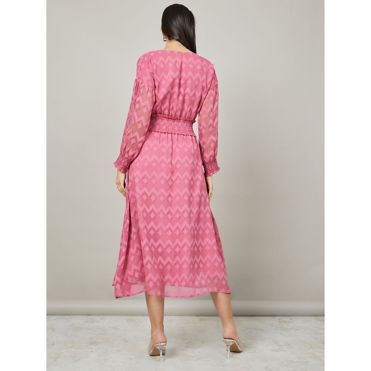 Styli Long Sleeves Zig Zag Texture A-Line Midi Dress-women-clothing-dresses-image-4