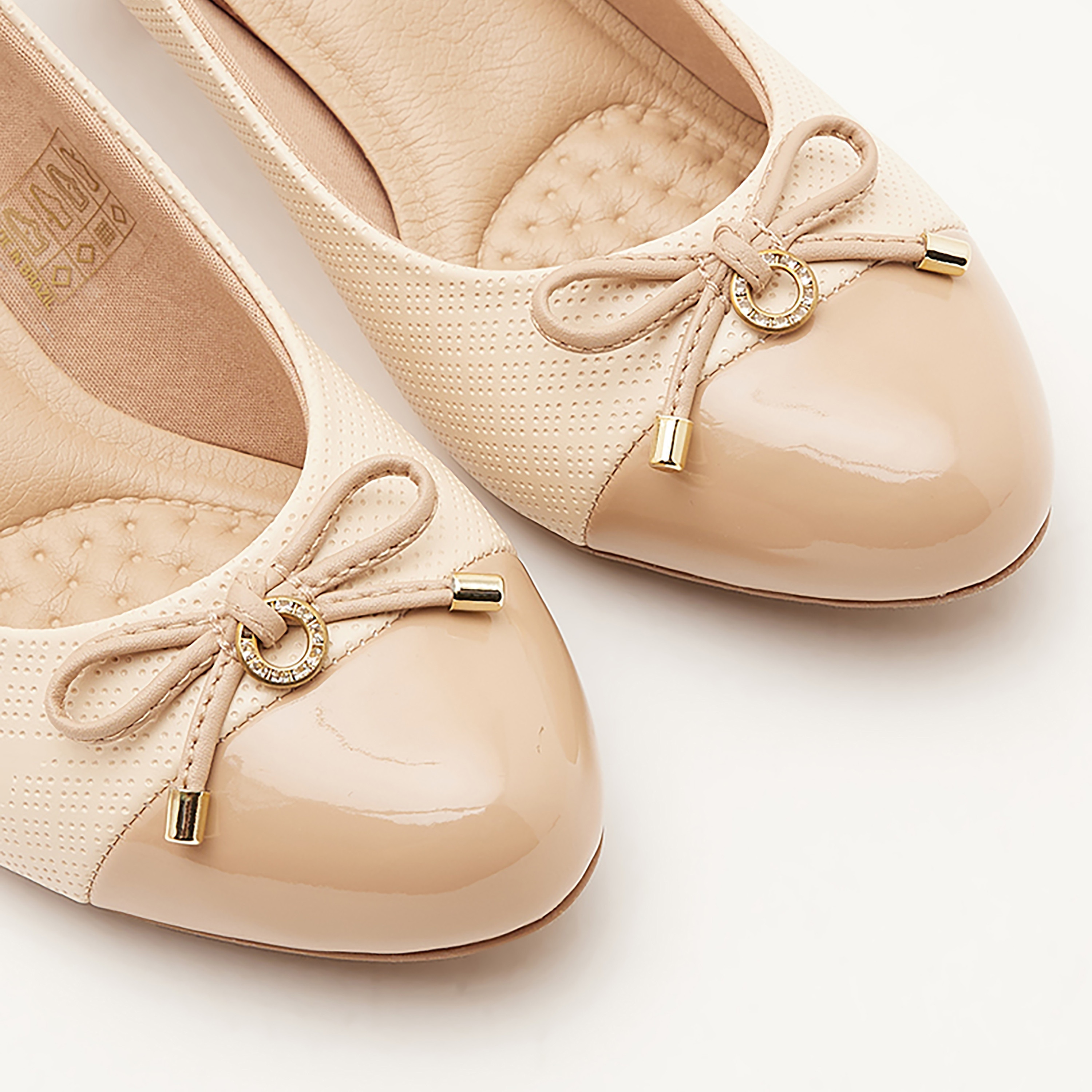 7005-562-23577 | حذاء نسائي من مودير بمقدمة مدببة مع مزينة من فيونكة-women-shoes-heels-image-8