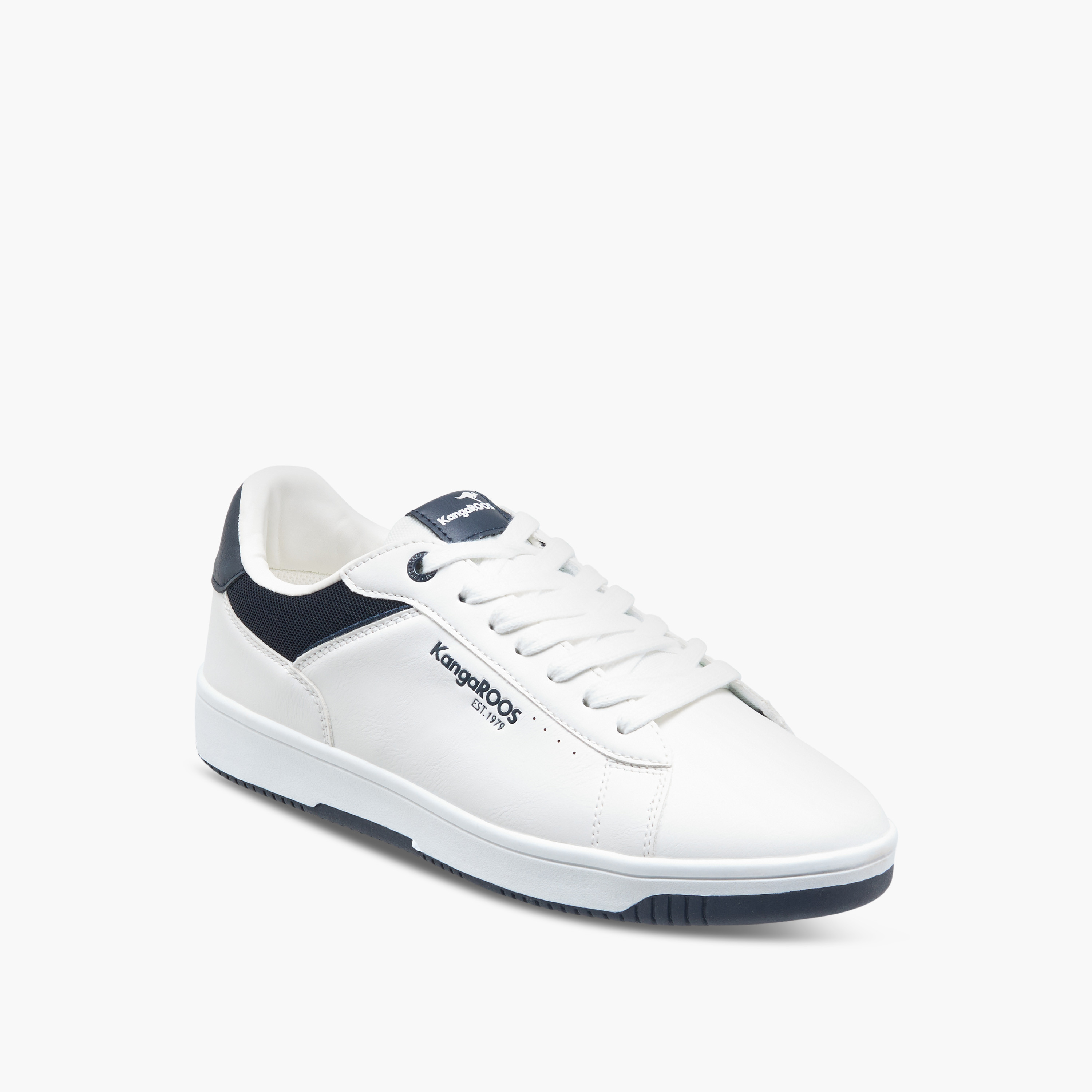 حذاء سنيكرز برباط إغلاق وشعار للرجال من كانجاروس-men-shoes-sneakers-image-2