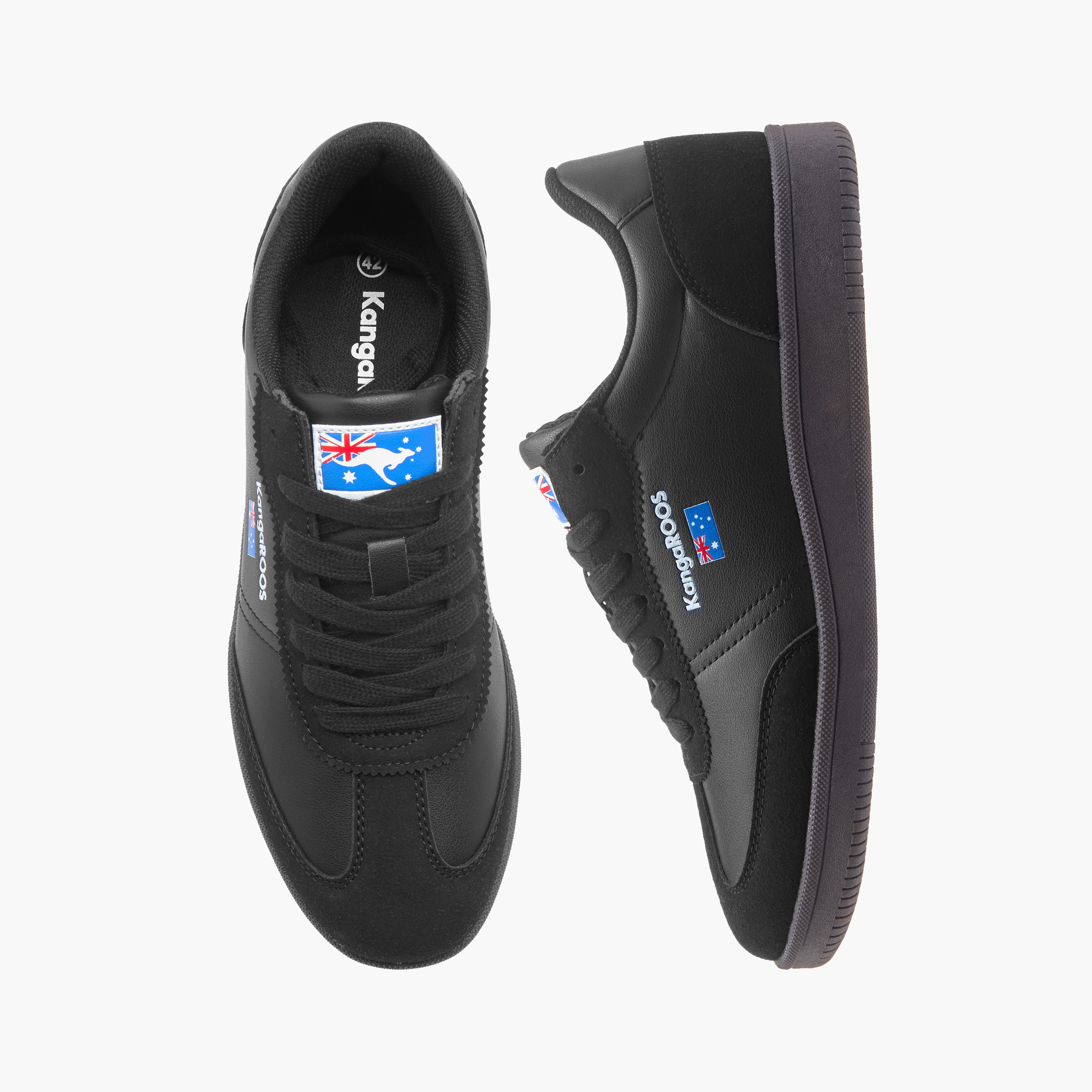 حذاء سنيكرز برباط إغلاق وشعار للرجال من كانجاروز-men-shoes-sneakers-image-1