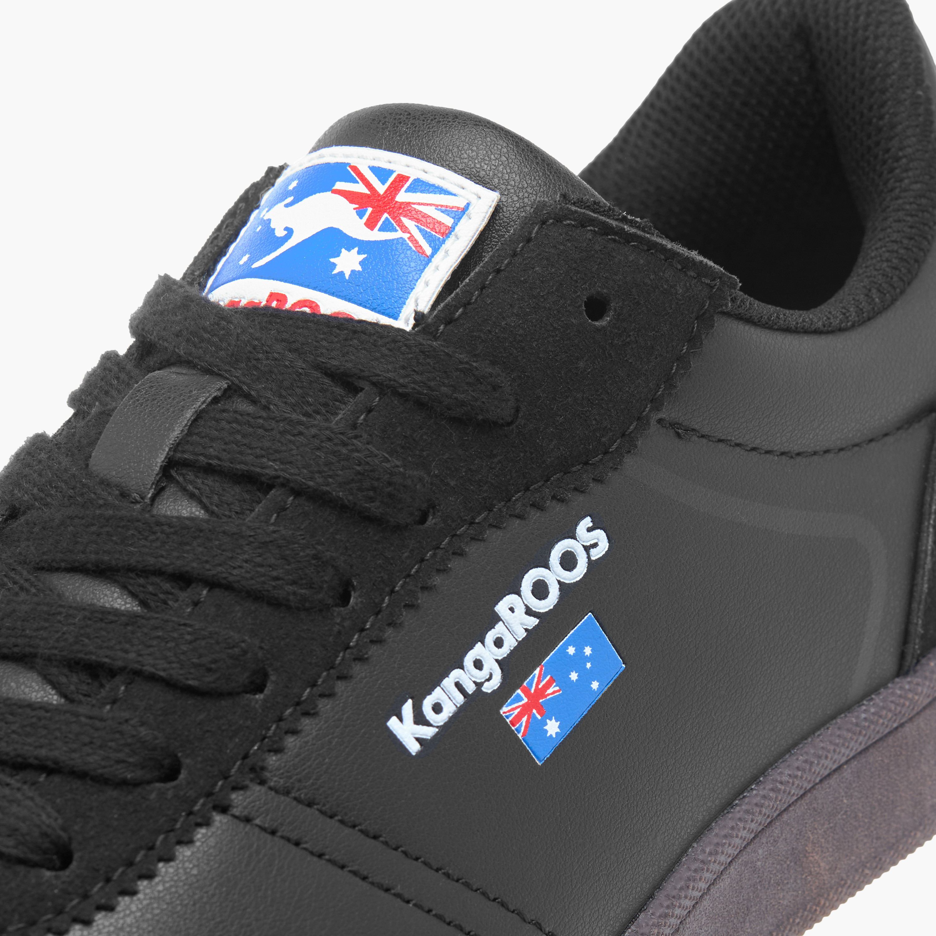 حذاء سنيكرز برباط إغلاق وشعار للرجال من كانجاروز-men-shoes-sneakers-image-4