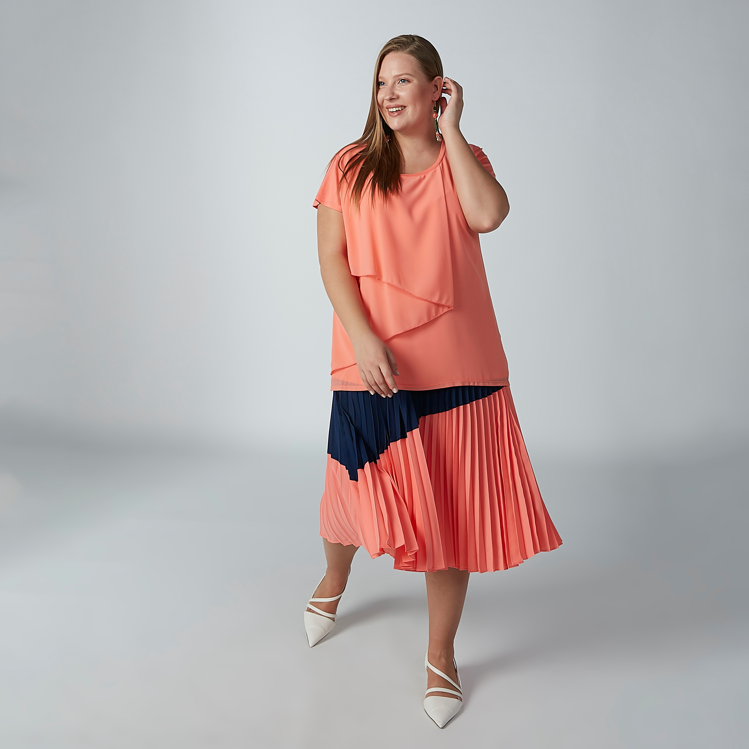 Pleated Midi Skirt with Zip Closure-women-clothing-bottoms-skirts-image-3