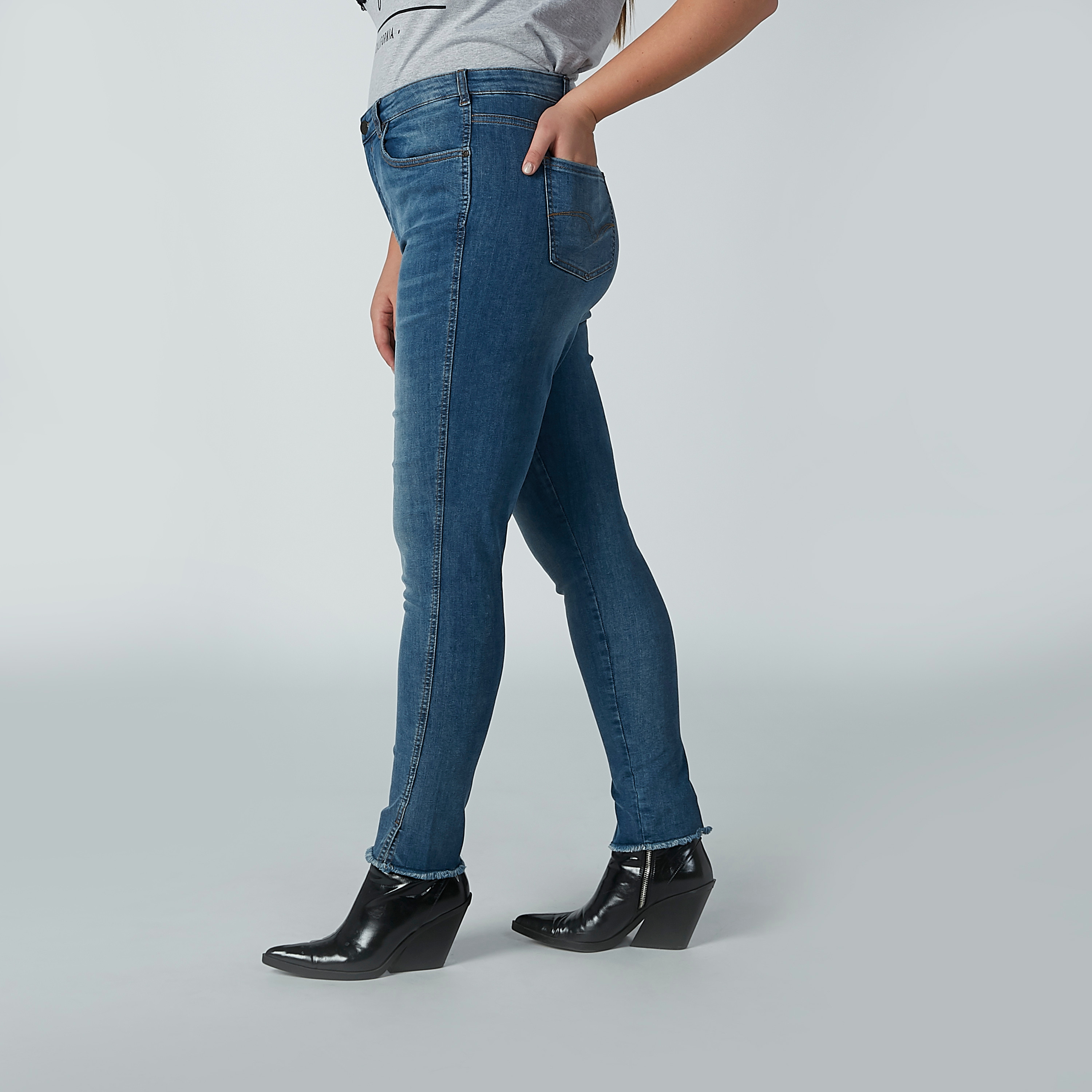 Full Length Jeans with Pocket Detail and Frayed Grazers-women-clothing-bottoms-jeans-image-5