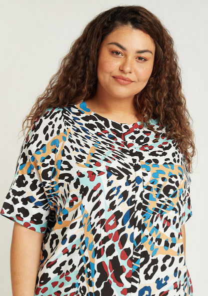 Animal Print Longline Top with Round Neck and Short Sleeves