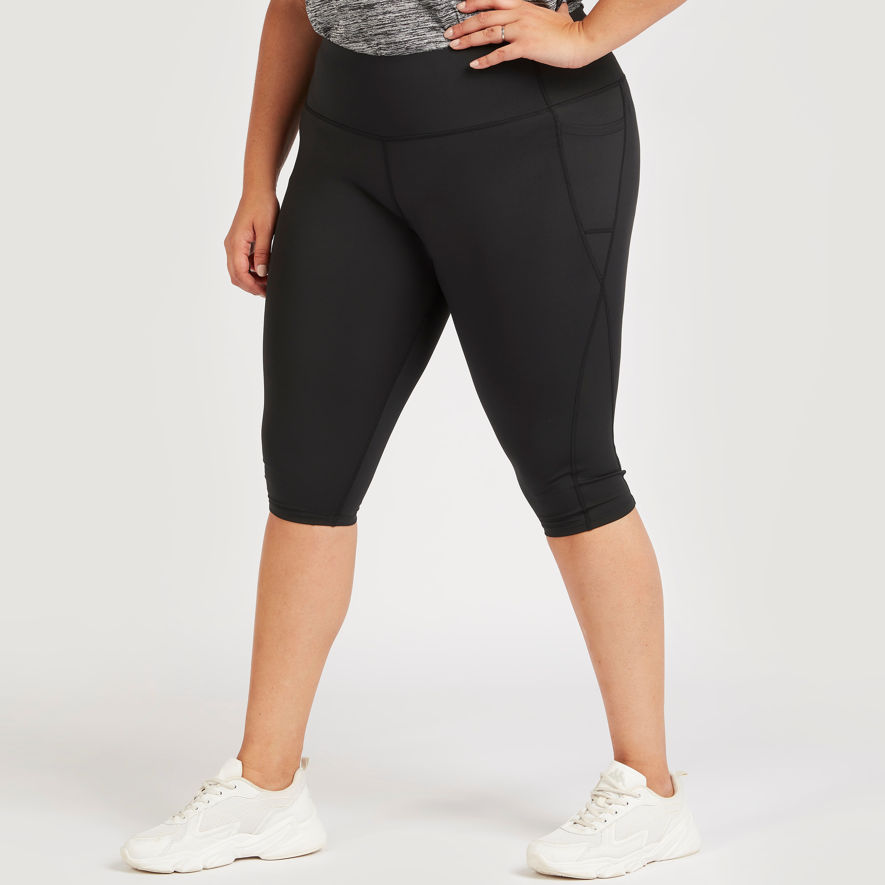 Studio Pocket Legging | Women's Black Pocket Leggings | Vuori