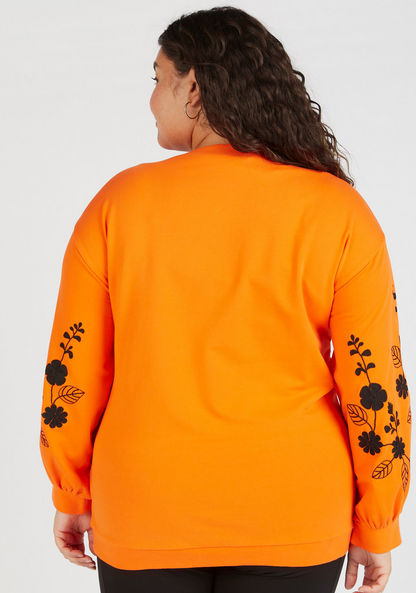 Embroidered Round Neck Sweatshirt with Long Sleeves-Hoodies & Sweatshirts-image-3