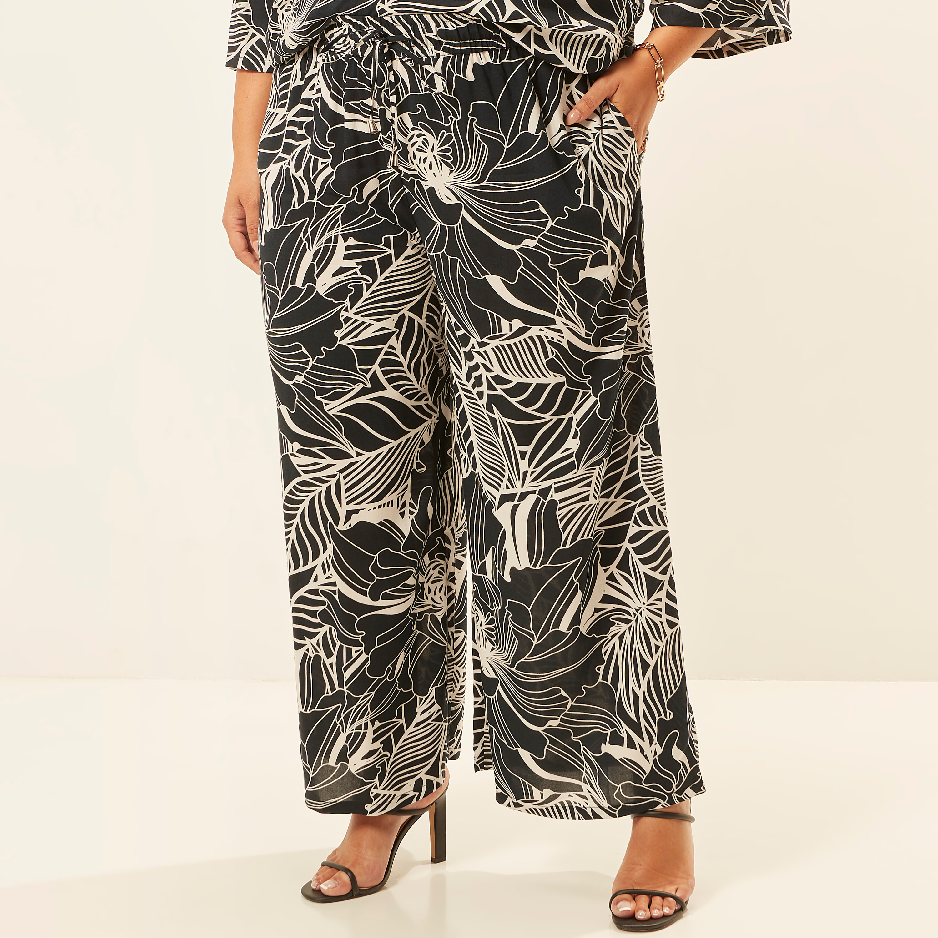 Printed Wide Leg Pants with Pockets and Drawstring Closure-women-clothing-trousers-image-1