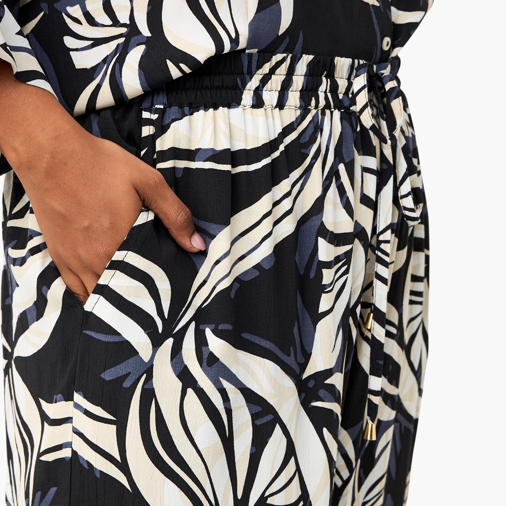 Plus Size Ulla Popken Leaf Print Regular Fit Flexi Waist Pants-women-clothing-coordsets-image-4
