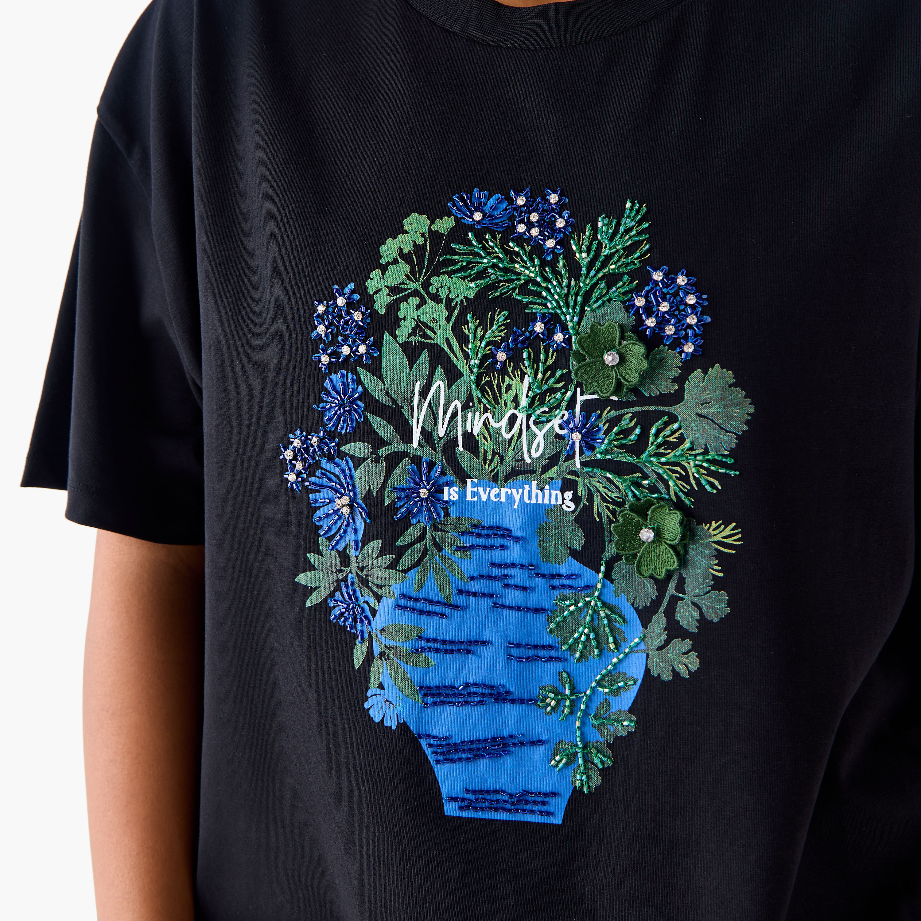 تيشيرت مزيّن زهور وياقة ضيقة مقاس كبير من أولا بوبكن-women-clothing-plussize-tshirts-image-4