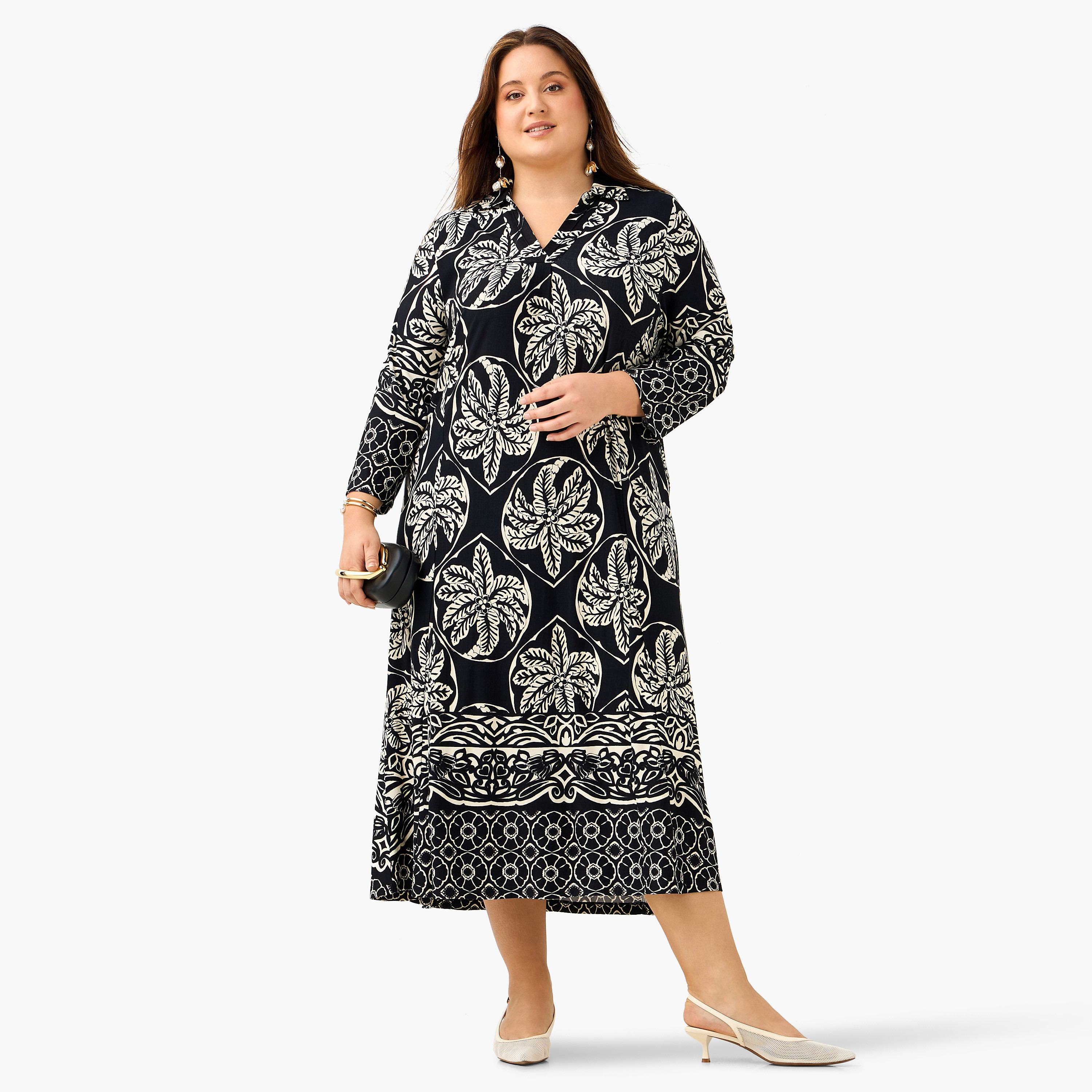 فستان بمقاس كبير وياقة وطبعات زهرية من أولا بوبكين-women-clothing-dresses-image-1