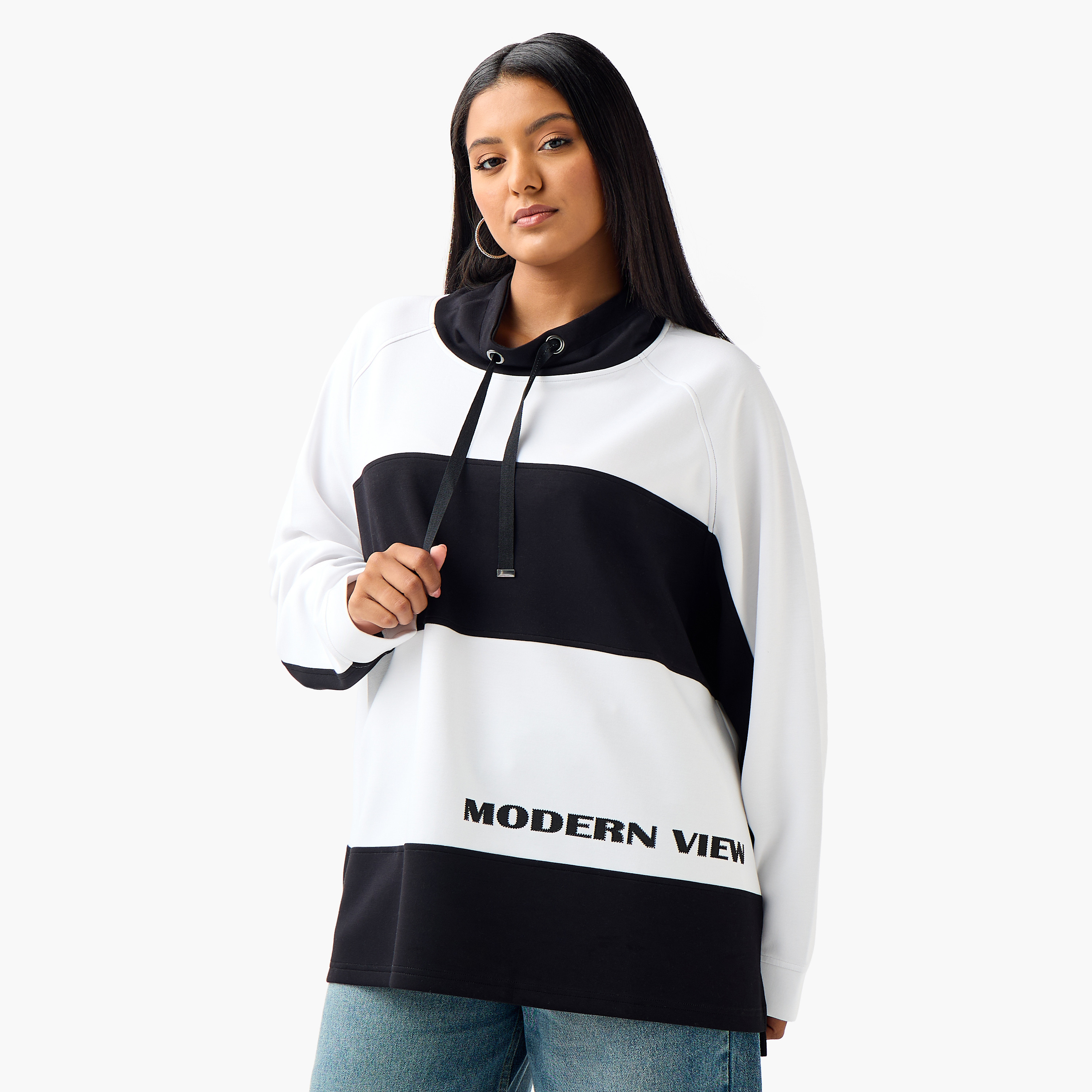 سويت شيرت مخطط بقصّة مريحة من أولا بوبكين-women-winterwear-hoodiesandsweatshirts-sweatshirts-image-1