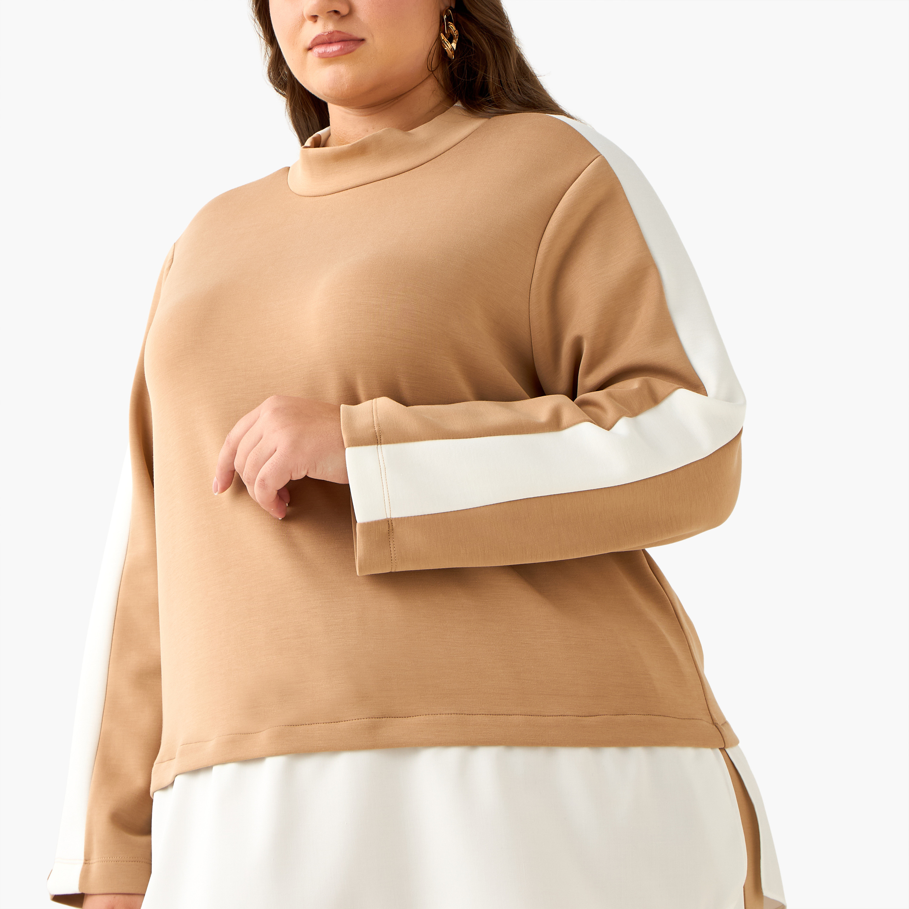 Ulla Popken Sweatshirt with Colourblock Design-women-clothing-coordsets-image-5