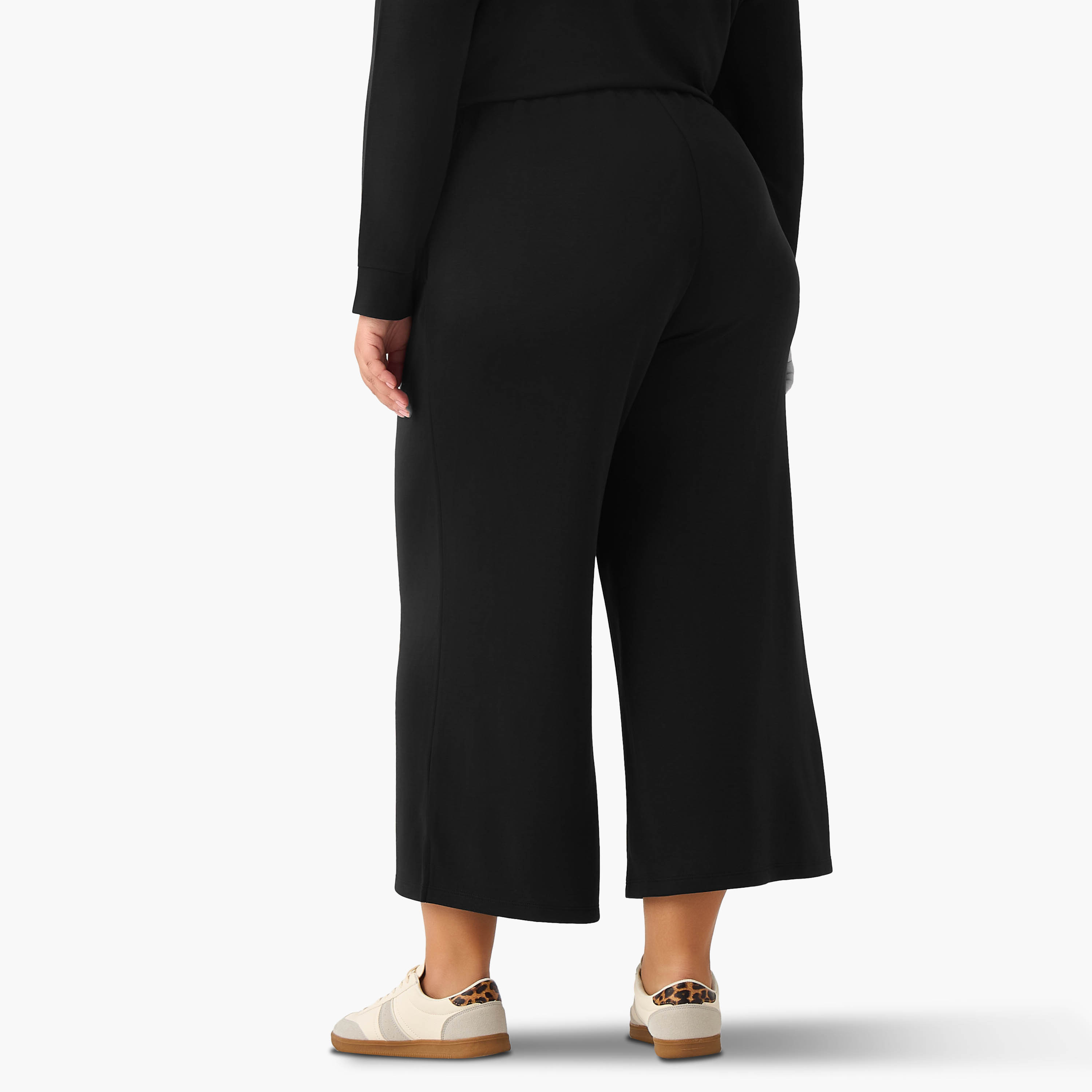 Ulla Popken Relaxed Fit Elasticated Waist Wide Leg Pants-women-clothing-coordsets-image-3