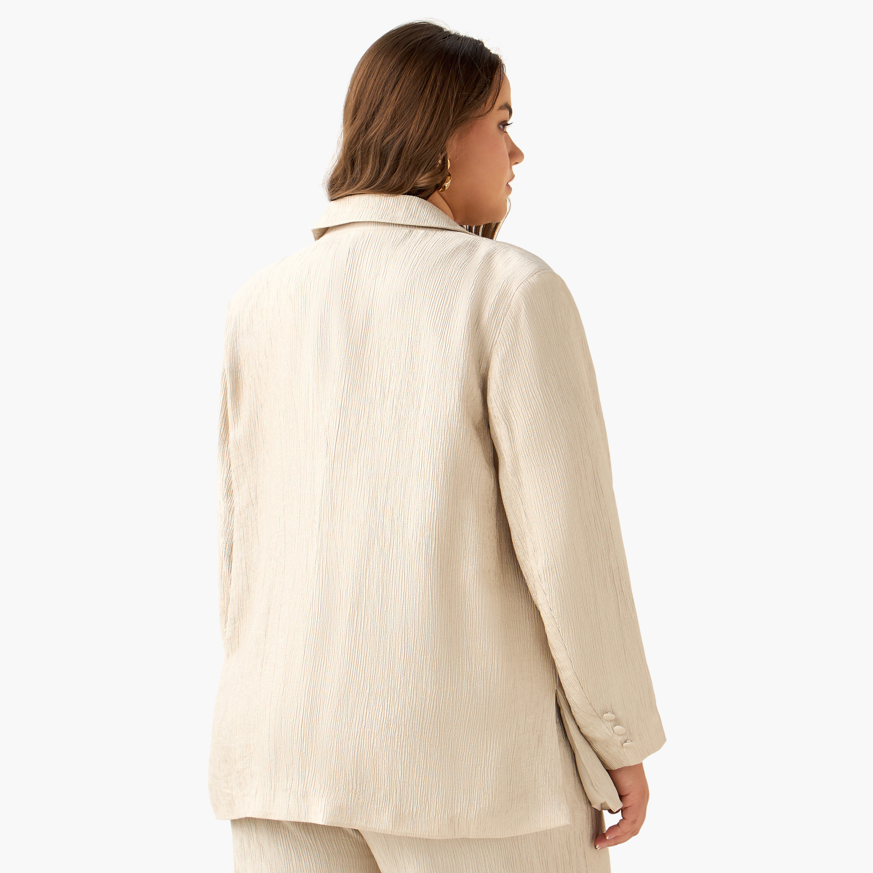 بليزر بقصّة مريحة بارز الملمس للنساء من أولا بوبكن-women-clothing-coatsandjackets-blazers-image-3