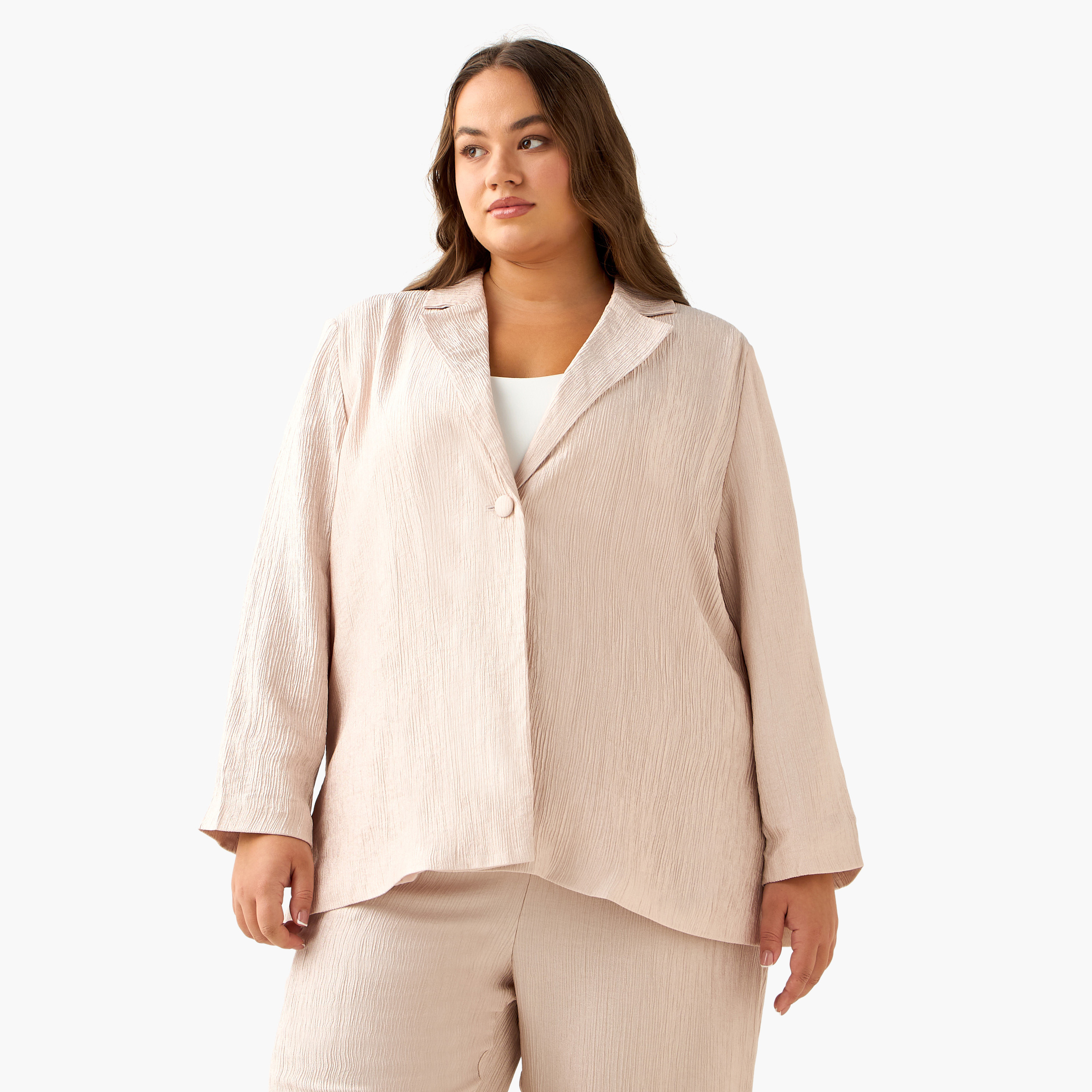 بليزر بقصّة مريحة بارز الملمس للنساء من أولا بوبكن-women-clothing-coatsandjackets-blazers-image-5