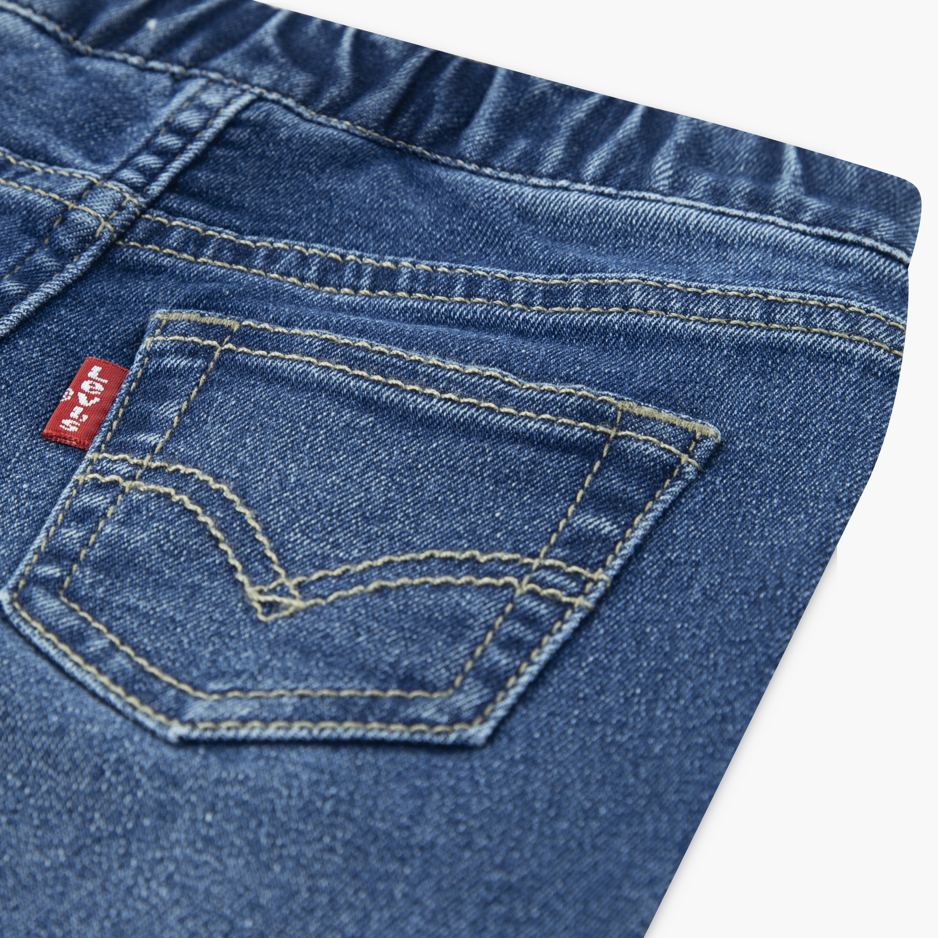 Levi’s 2-Piece Round neck Long Sleeves Printed Sweat Top with Elasticated Jogger-girls-clothing-setsandcoords-image-3