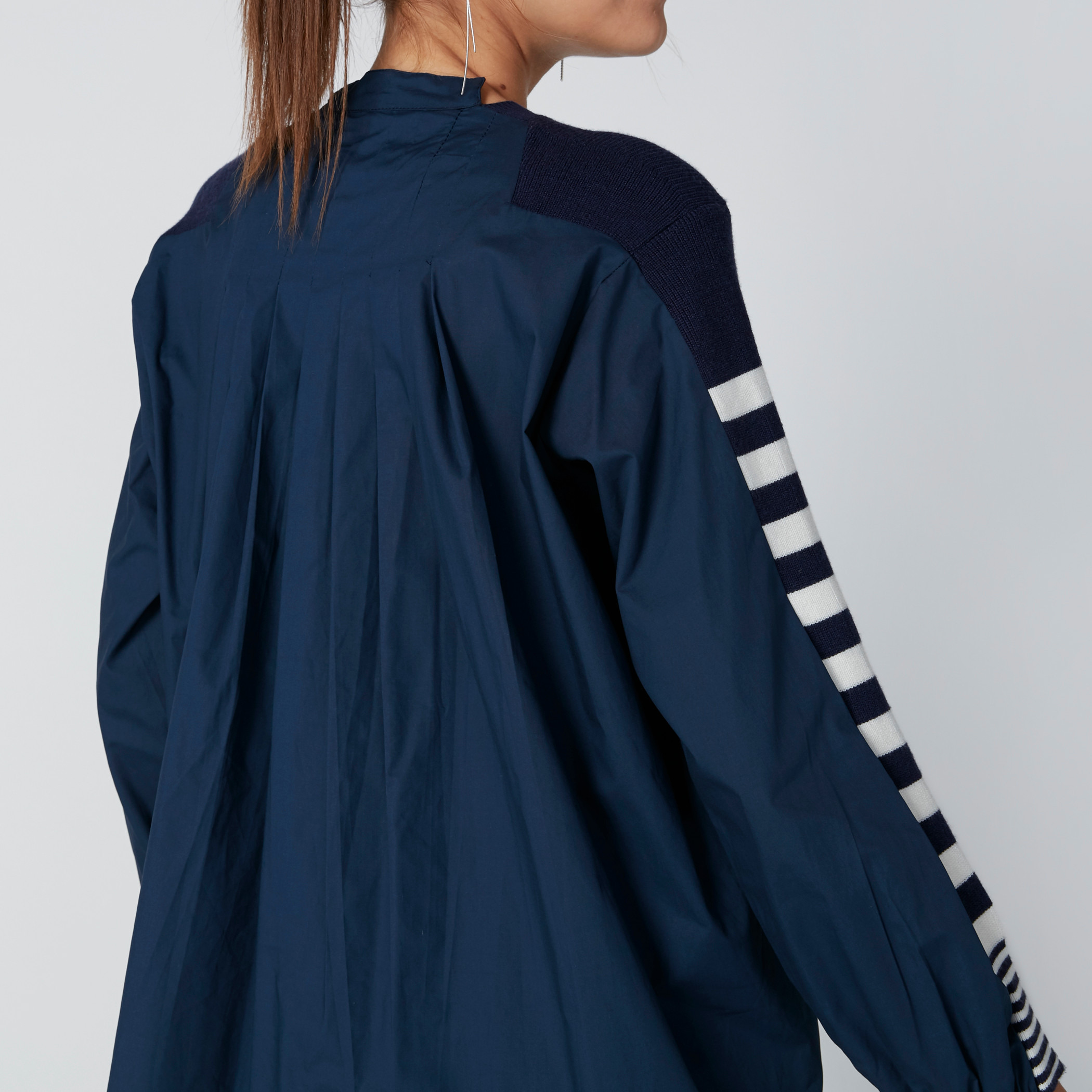 Striped Sweatshirt with Long Sleeves and Round Neck-women-clothing-hoodiesandsweatshirts-sweatshirts-image-4
