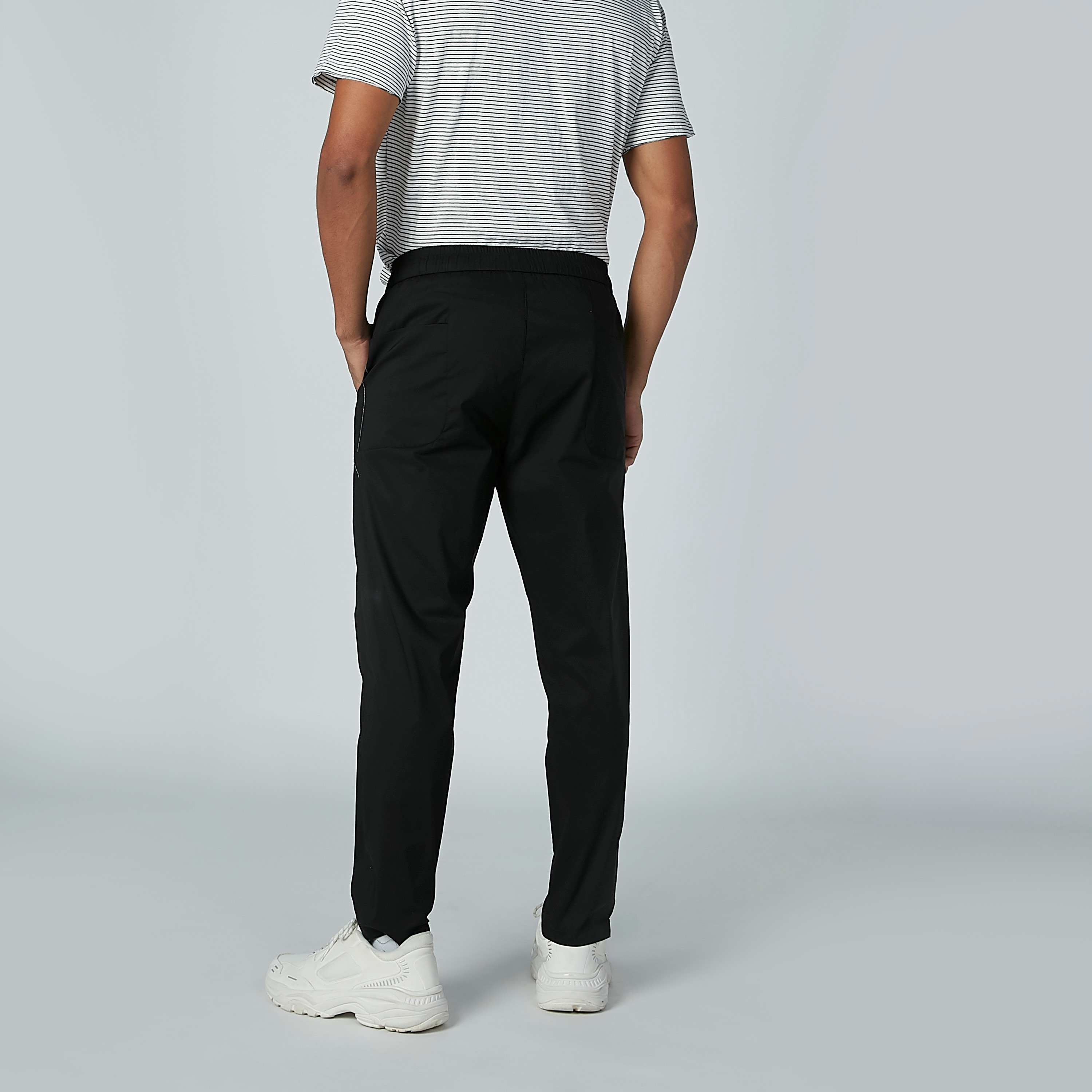 بنطال سادة بجيوب ورباط-men-clothing-bottoms-trousersandchinos-trousers-image-1