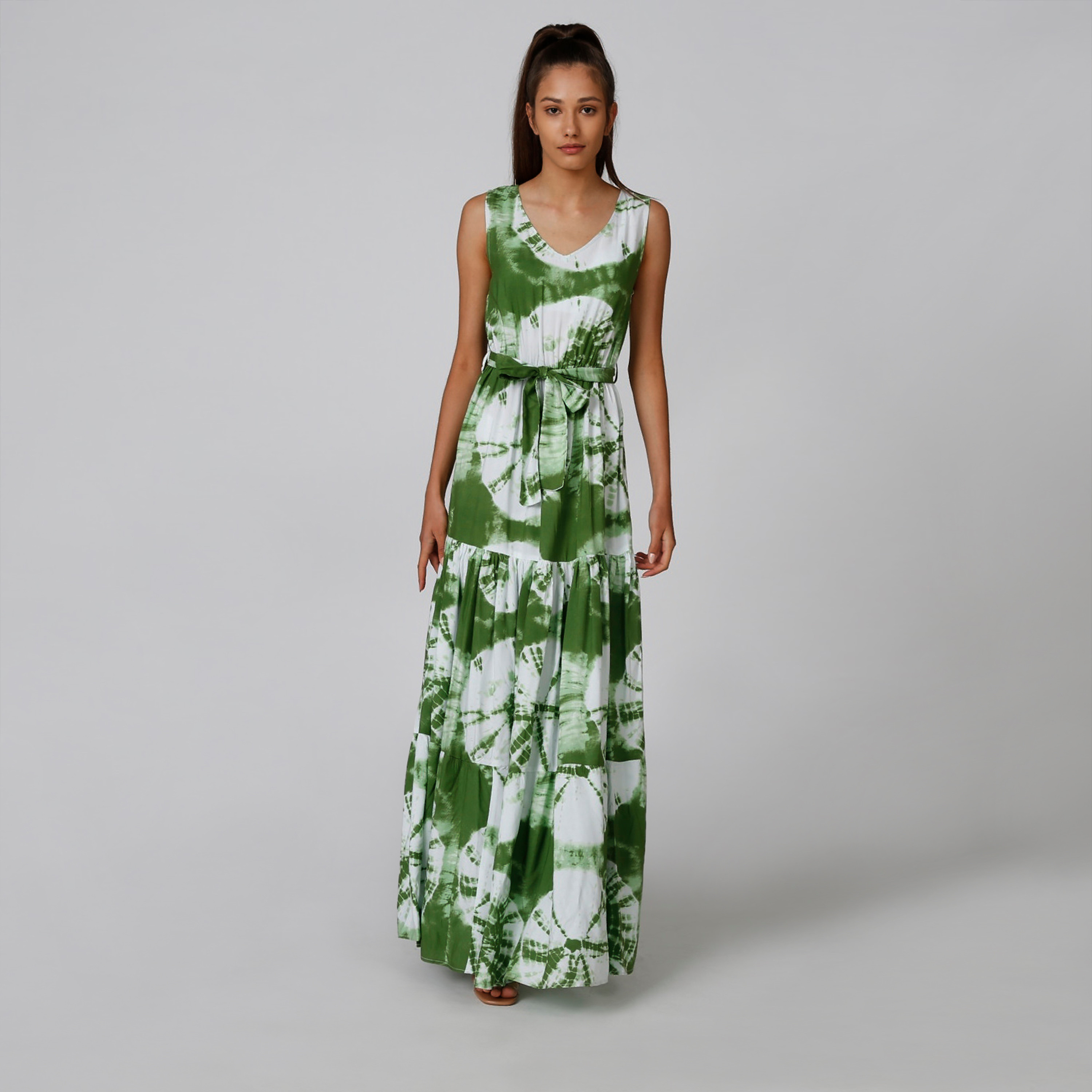 فستان طويل إيه لاين دون أكمام بياقة V وطبعات-women-clothing-dresses-image-4