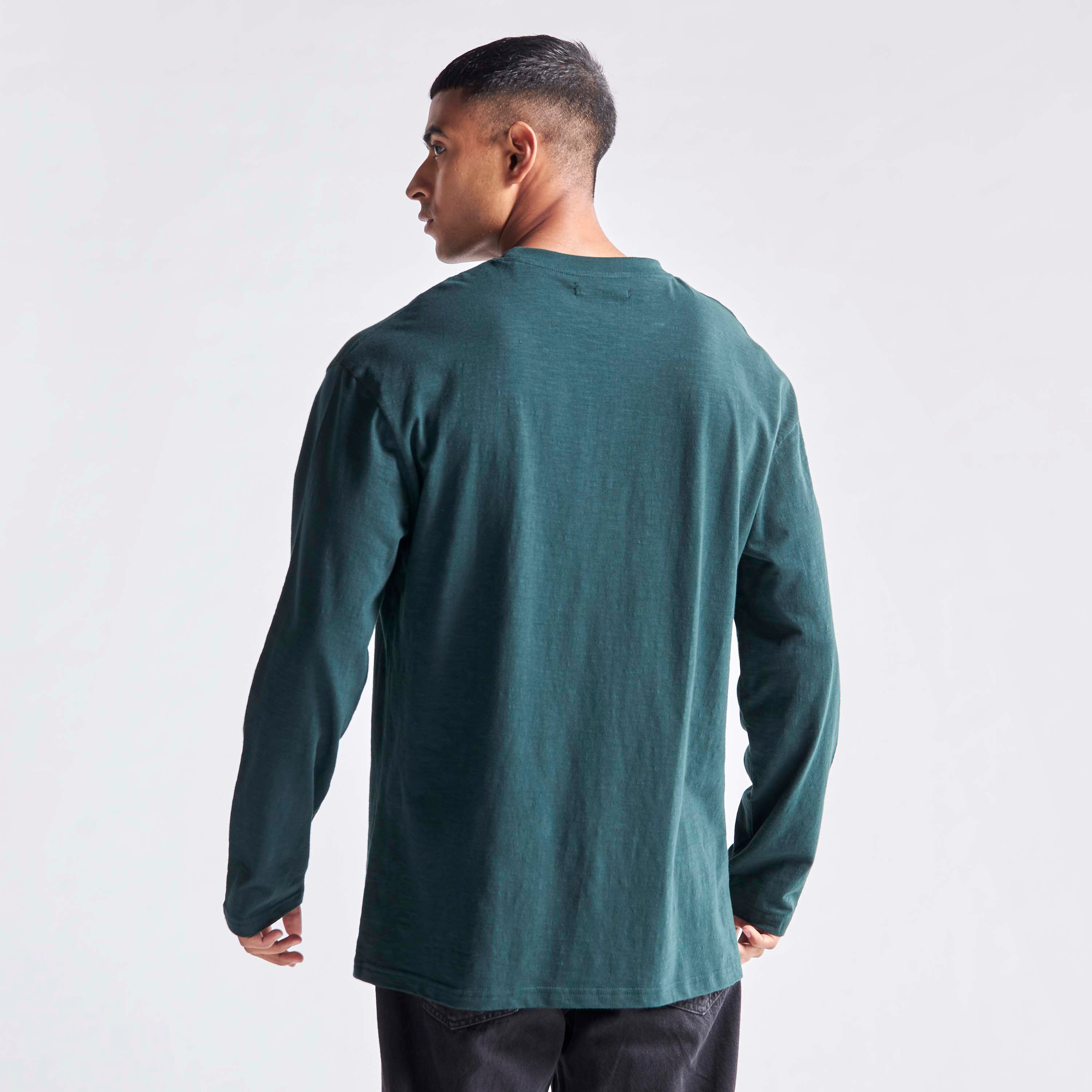 Solid Oversized Longline T-shirt with Long Sleeves and Crew Neck-men-clothing-tshirtsandpolos-tshirts-image-3