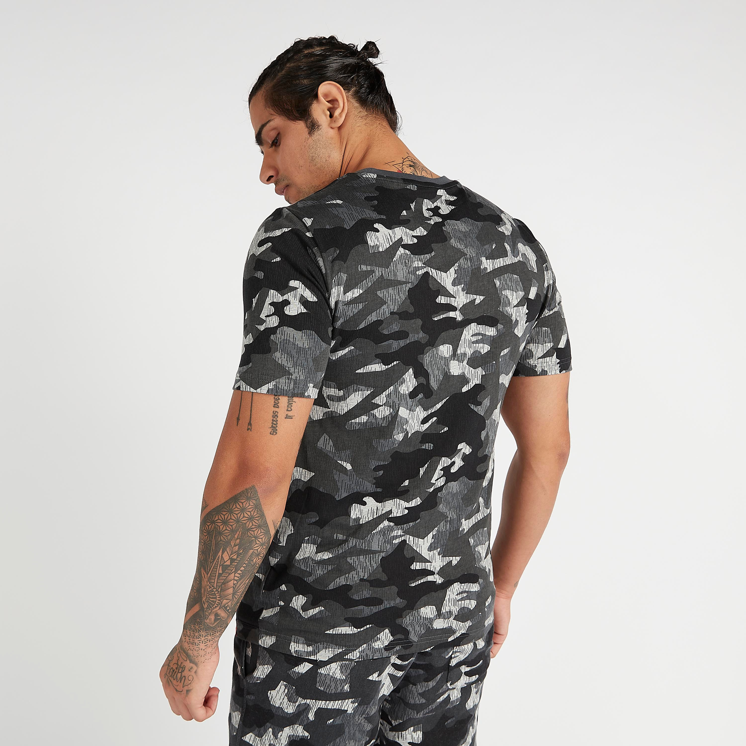 New Balance Essentials Camouflage Print T shirt with Short Sleeves