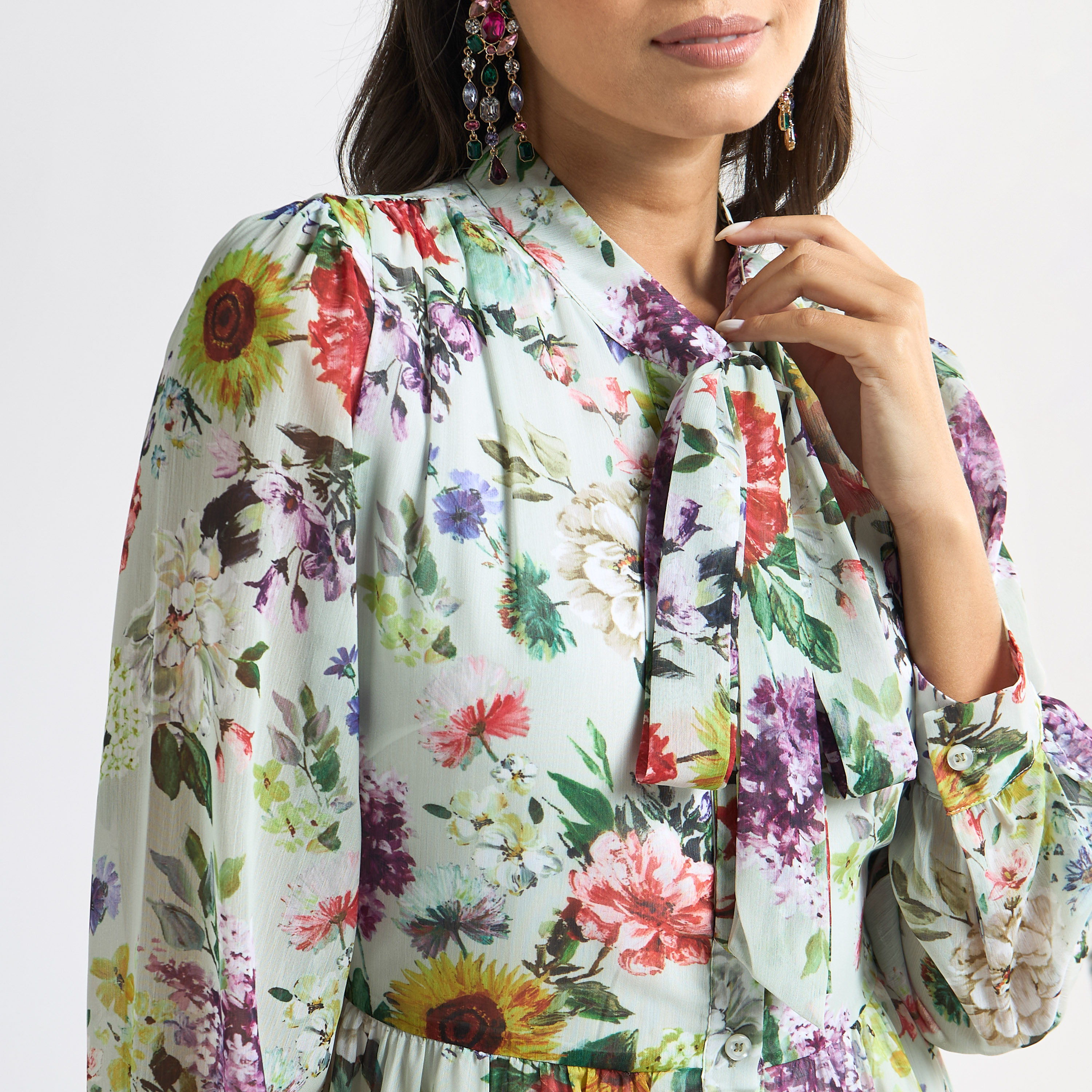 All-Over Floral Print Tiered Dress with Pussy Bow Collar and Long Sleeves-women-clothing-dresses-image-4