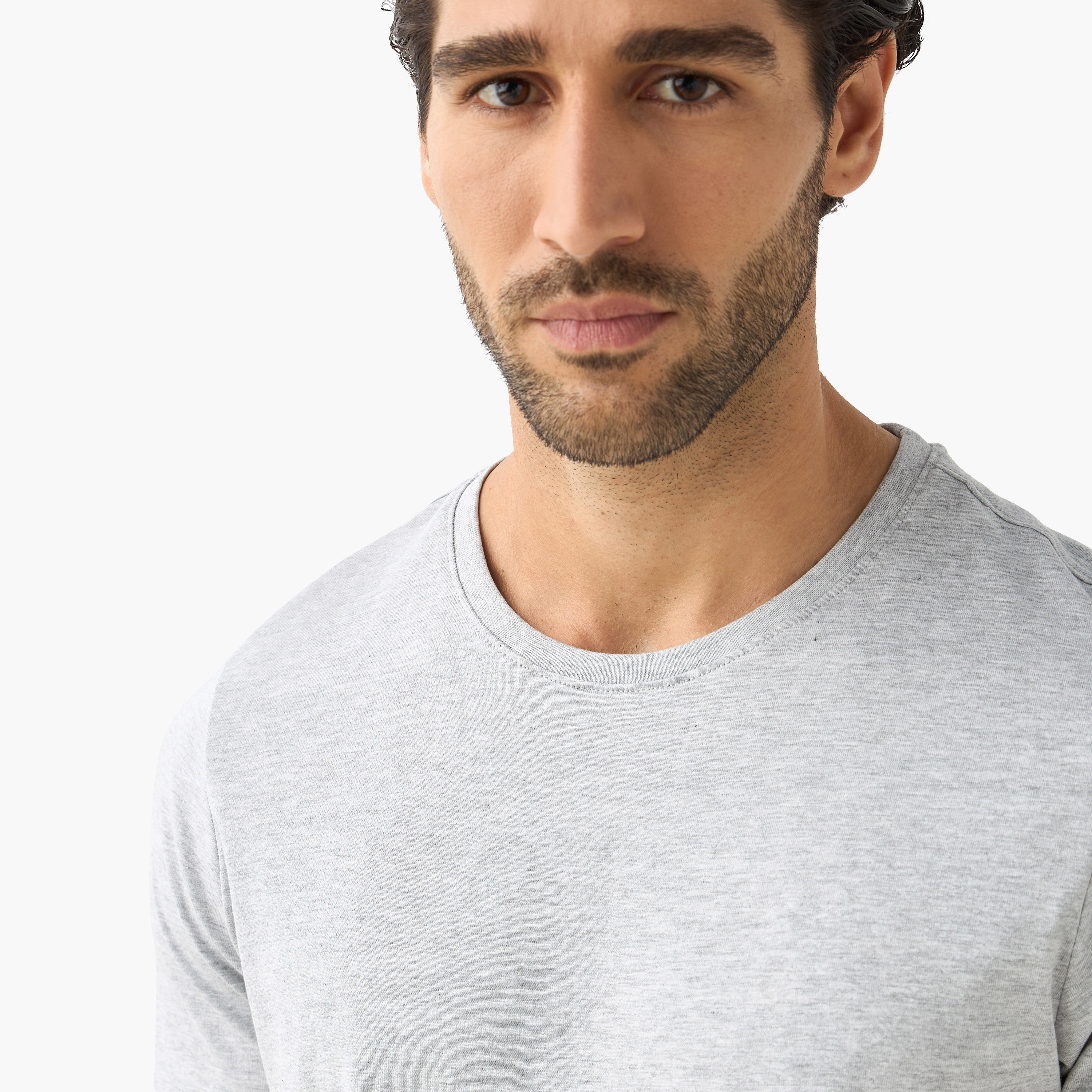 طقم تيشيرت من 3 قطع سادة بقصّة عادية وياقة ضيّقة وأكمام قصيرة-men-clothing-tshirtsandpolos-tshirts-image-6