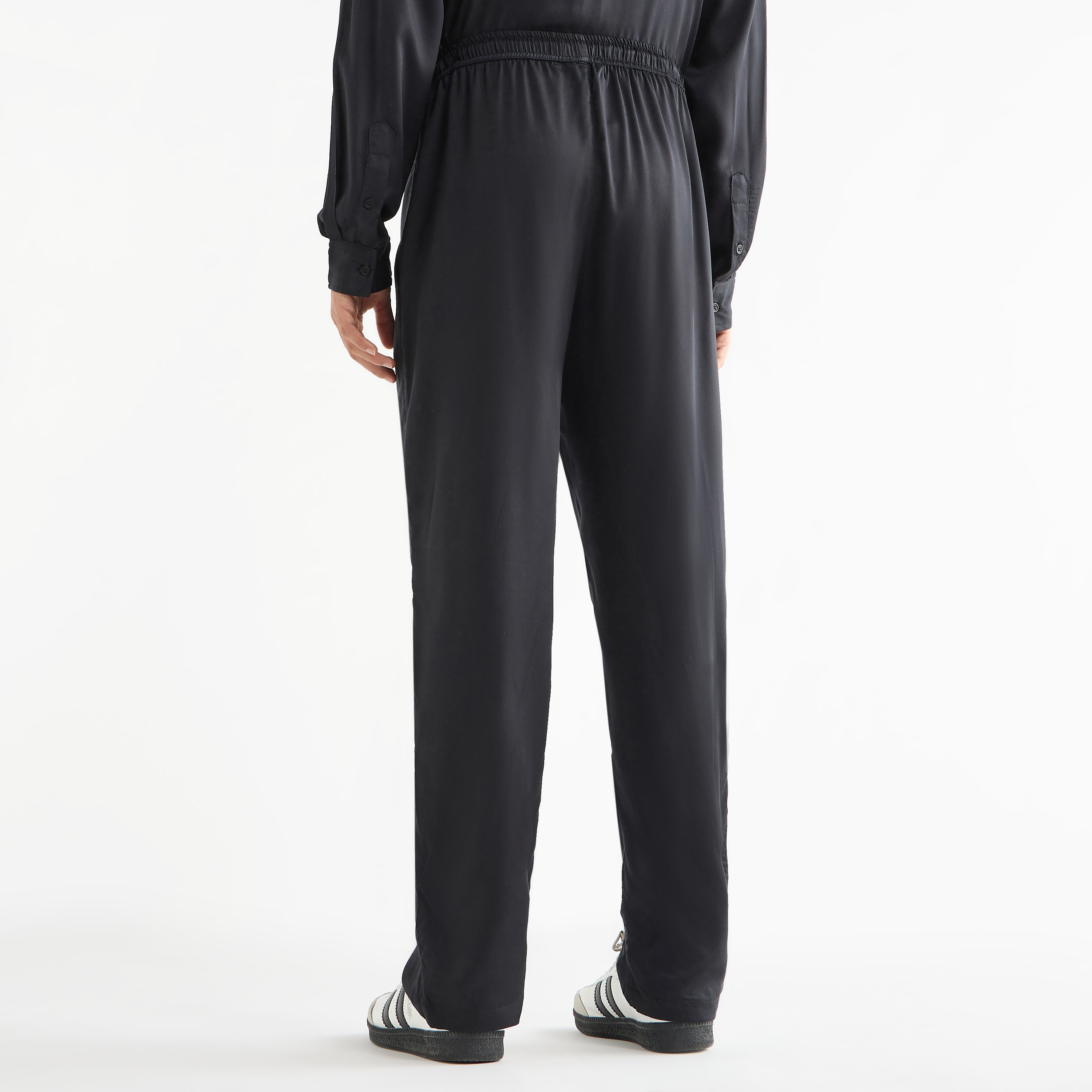 Solid Regular Fit Pants with Flexi Waist and Pockets-men-clothing-bottoms-joggers-image-3