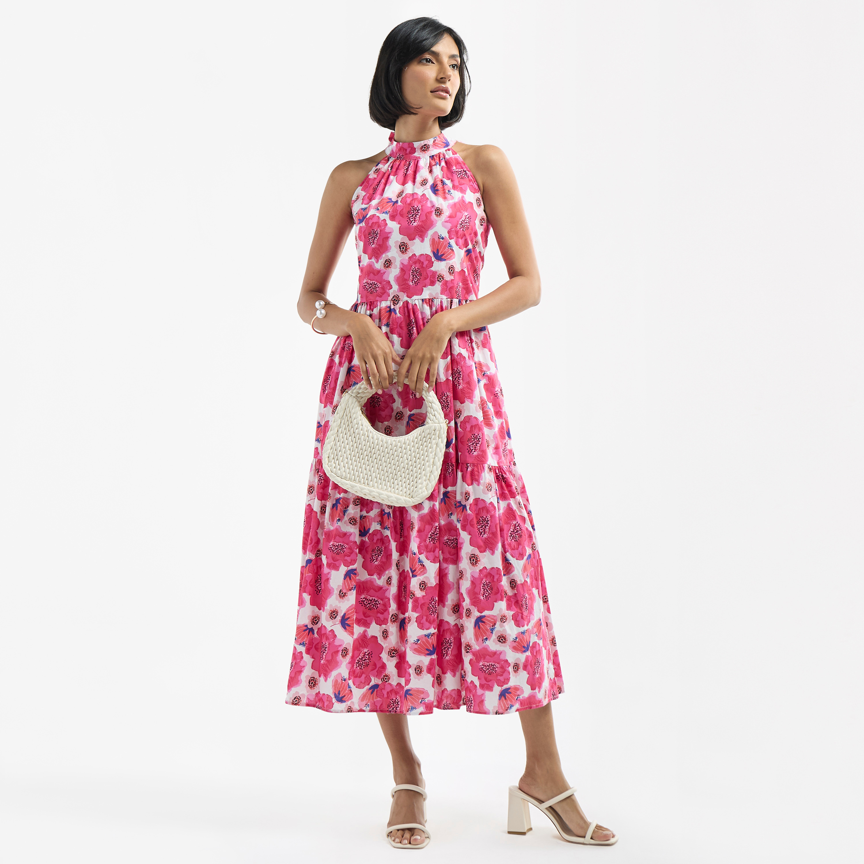 【LOW CLASSIC】 SILKY FLORAL LAYERED DRESS / 追跡付 Halter Neck Floral Gown - Cascading Ruffles | Le Chateau