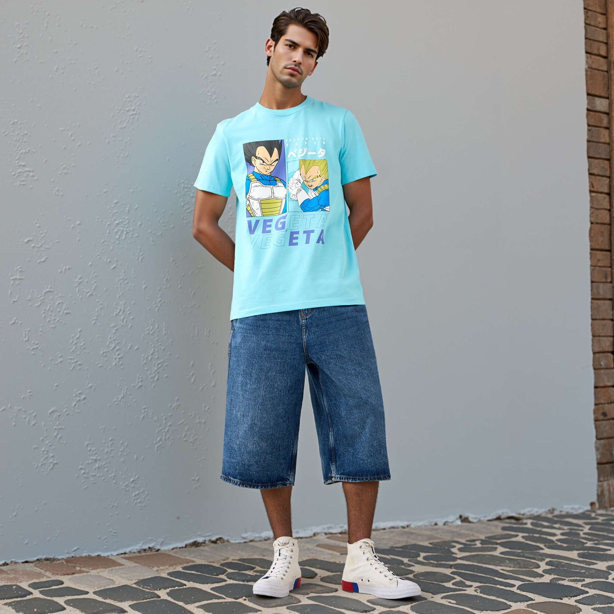 تيشيرت بياقة ضيقة وطبعات-men-clothing-tshirtsandpolos-tshirts-image-2