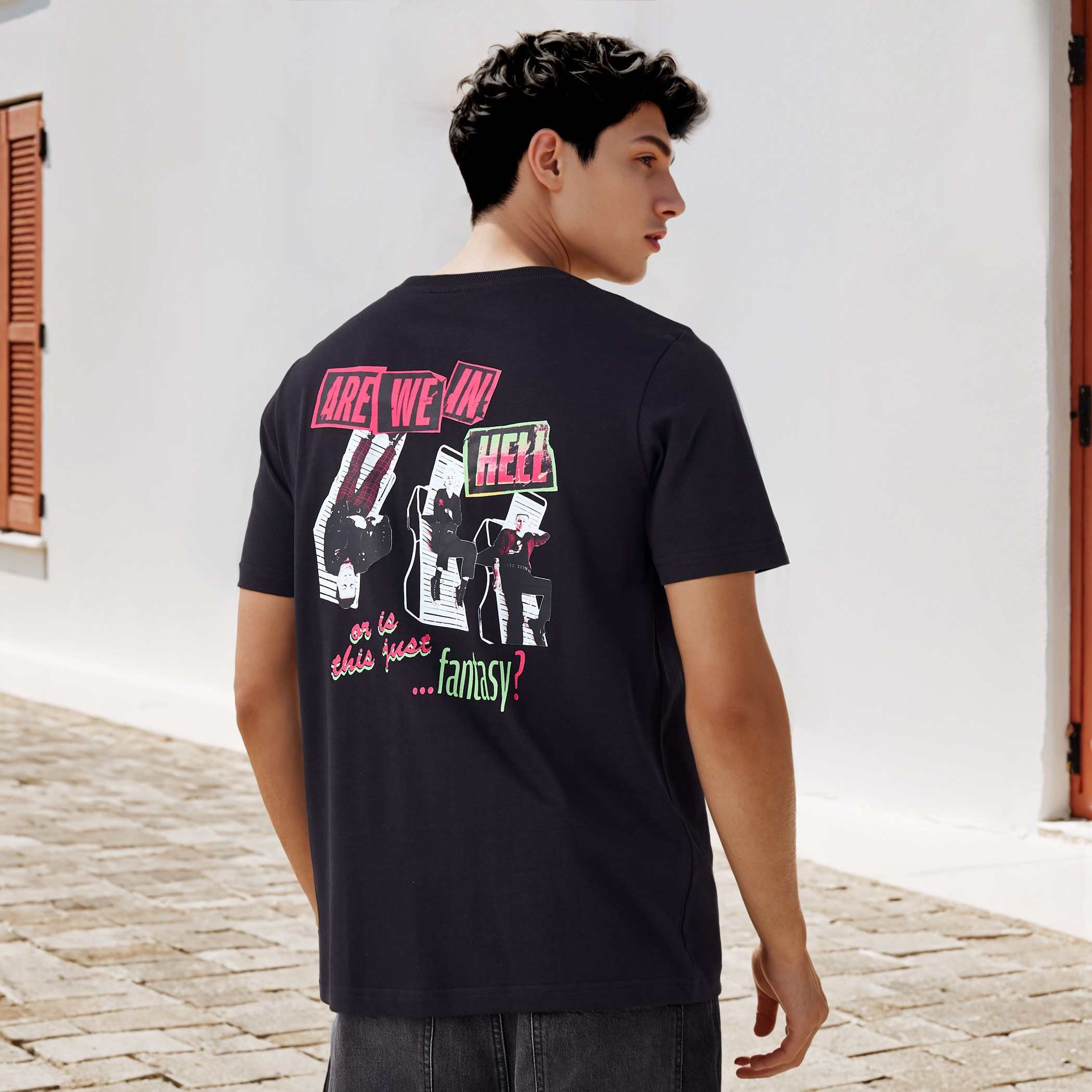 The Saviors Print Crew Neck T-shirt-men-clothing-tshirtsandpolos-tshirts-image-1