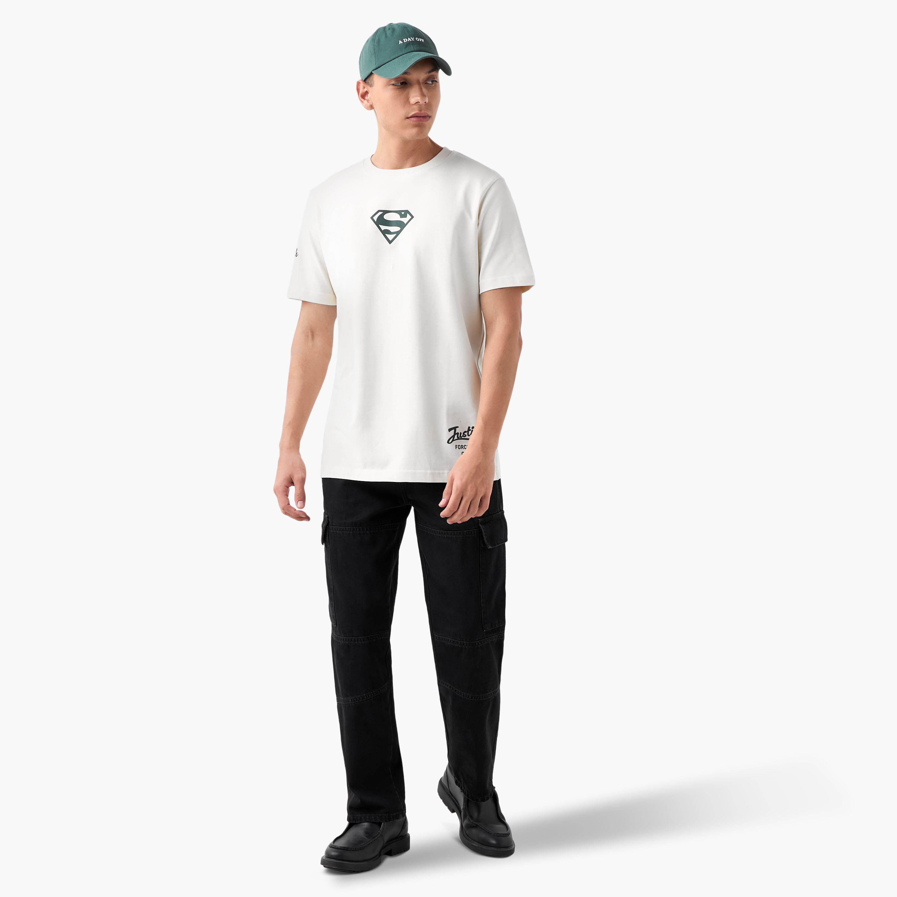 Superman Print T-shirt with Crew Neck-men-clothing-tshirtsandpolos-tshirts-image-2