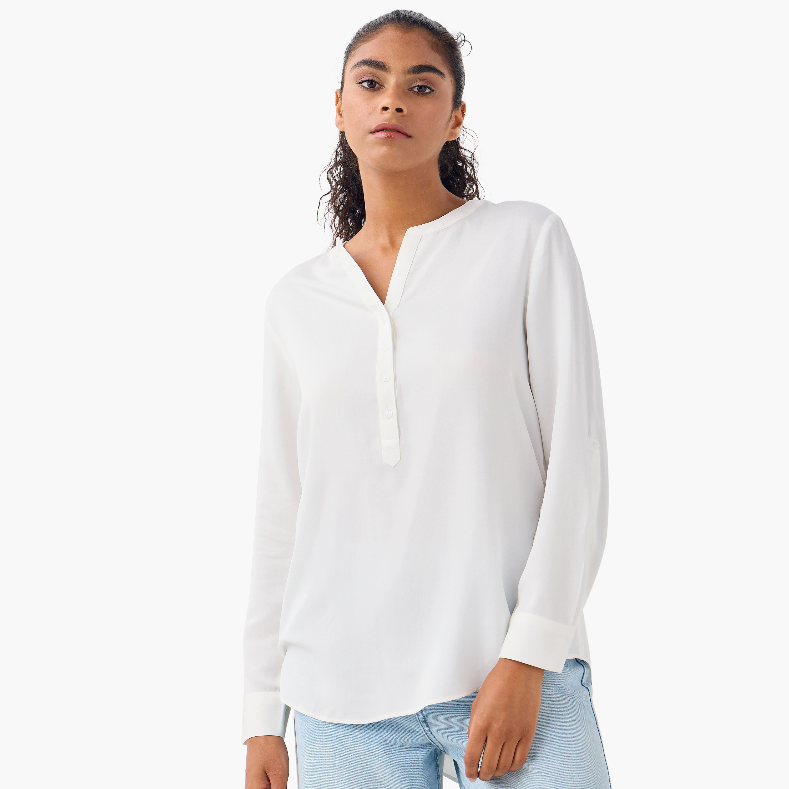 بلوزة بياقة ماندارين وأكمام طويلة وحوّاف غير متساوية من سبلاش بيزيكس - طقم من قطعتين-women-clothing-shirtsandblouses-blouses-image-6