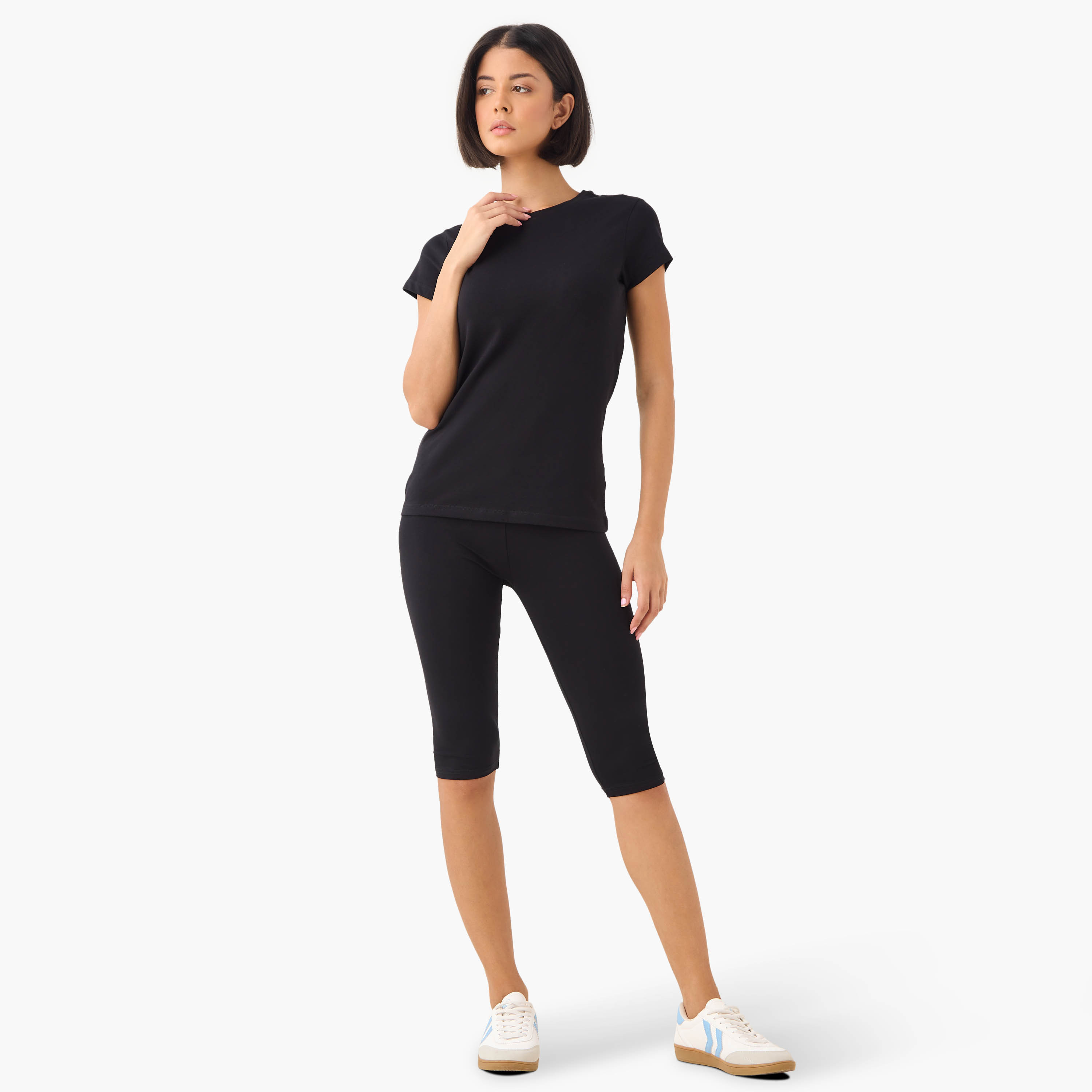 تيشيرت بياقة ضيّقة وأكمام كاب من سبلاش بيزيكس - طقم من قطعتين-women-clothing-tshirts-image-7