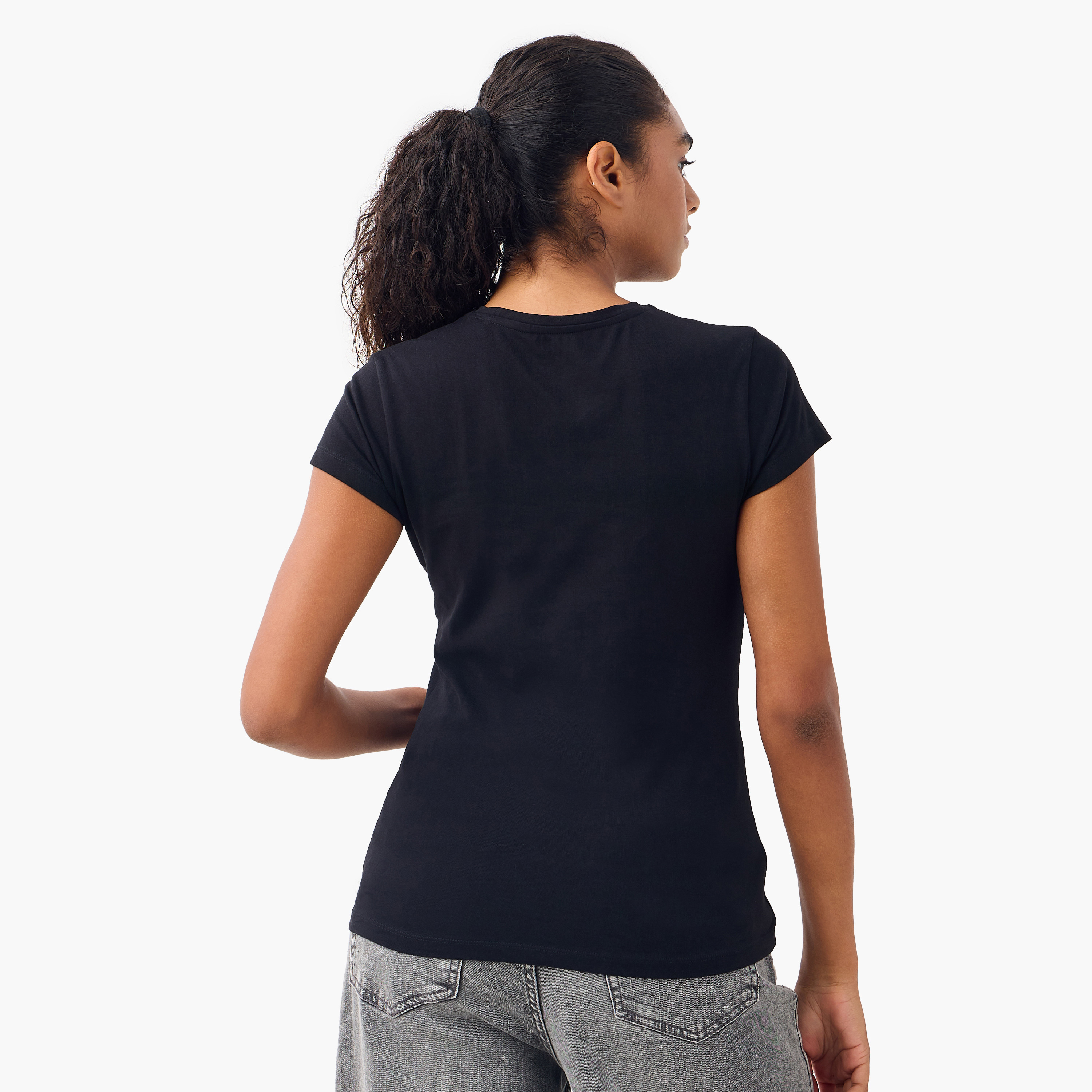 تيشيرت بياقة ضيقة - طقم من قطعتين-women-clothing-tshirts-image-4