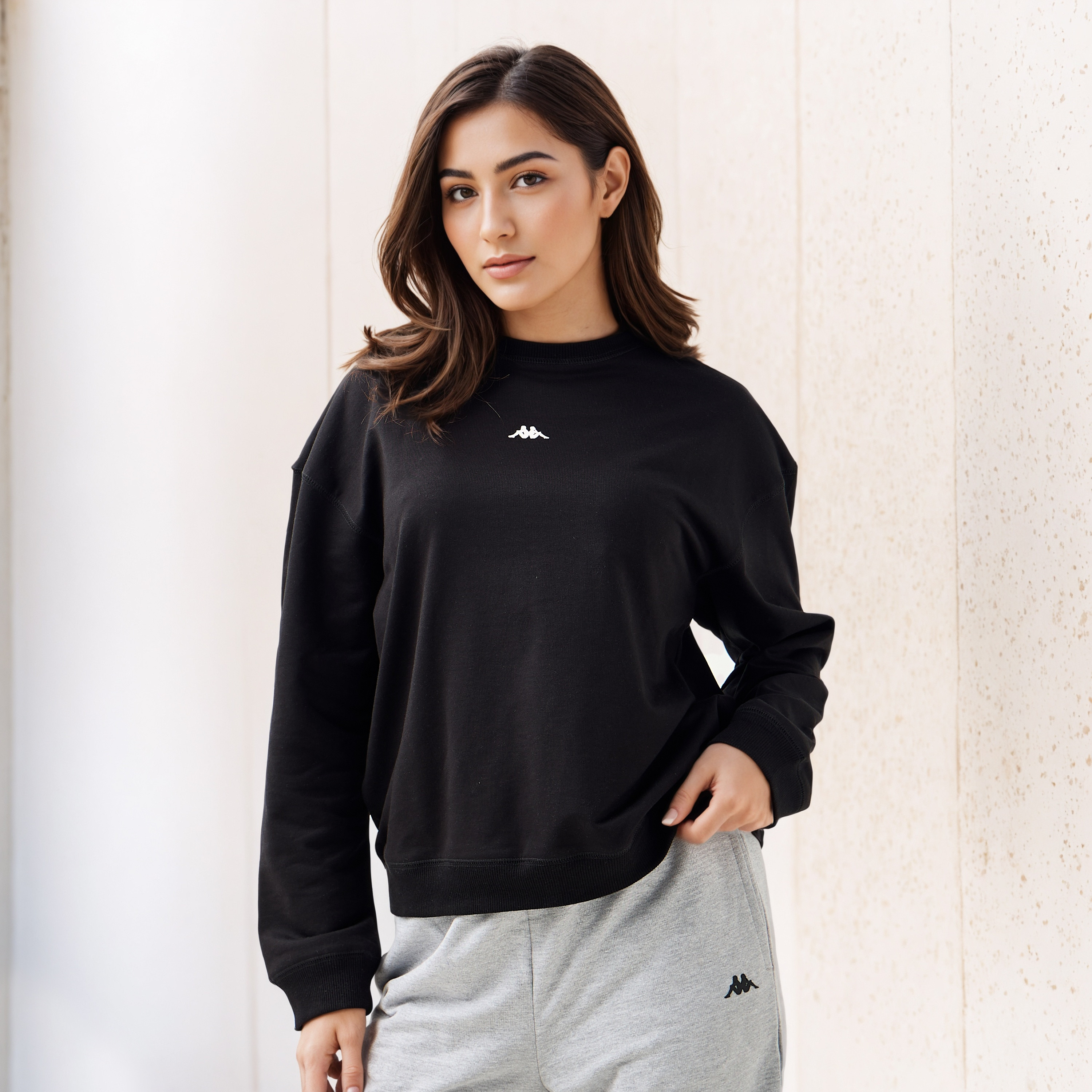 Kappa Relaxed Fit Sweatshirt-women-clothing-hoodiesandsweatshirts-sweatshirts-image-6