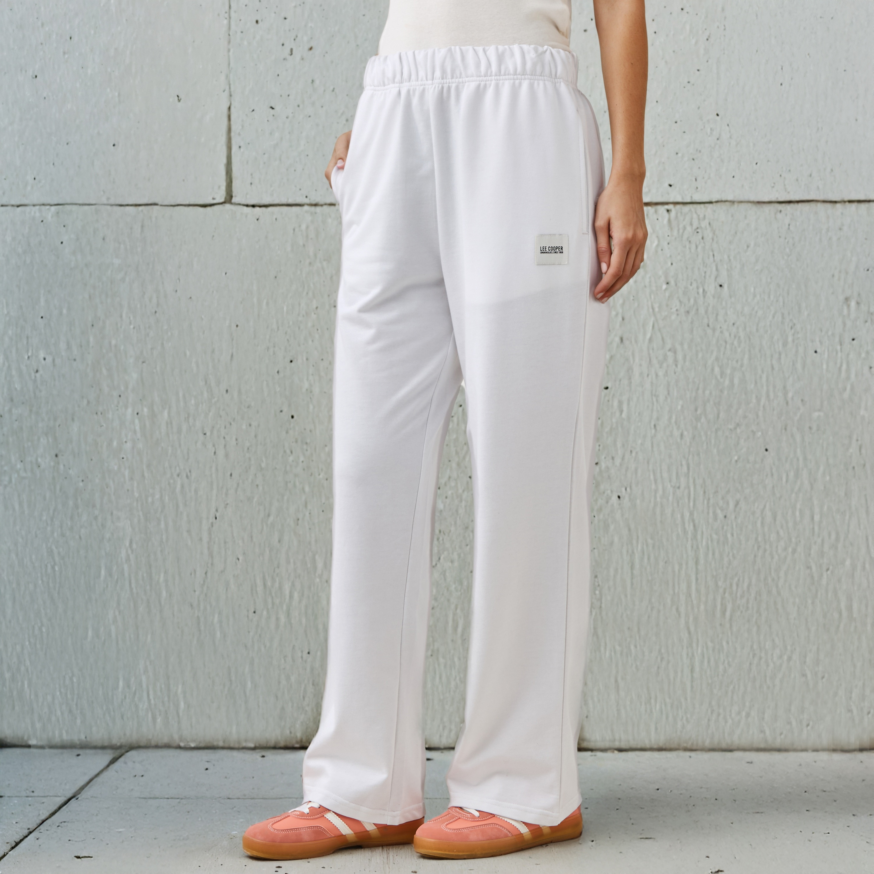 Lee Cooper Women's Relaxed Fit Joggers with Pockets-women-clothing-bottoms-joggers-image-1