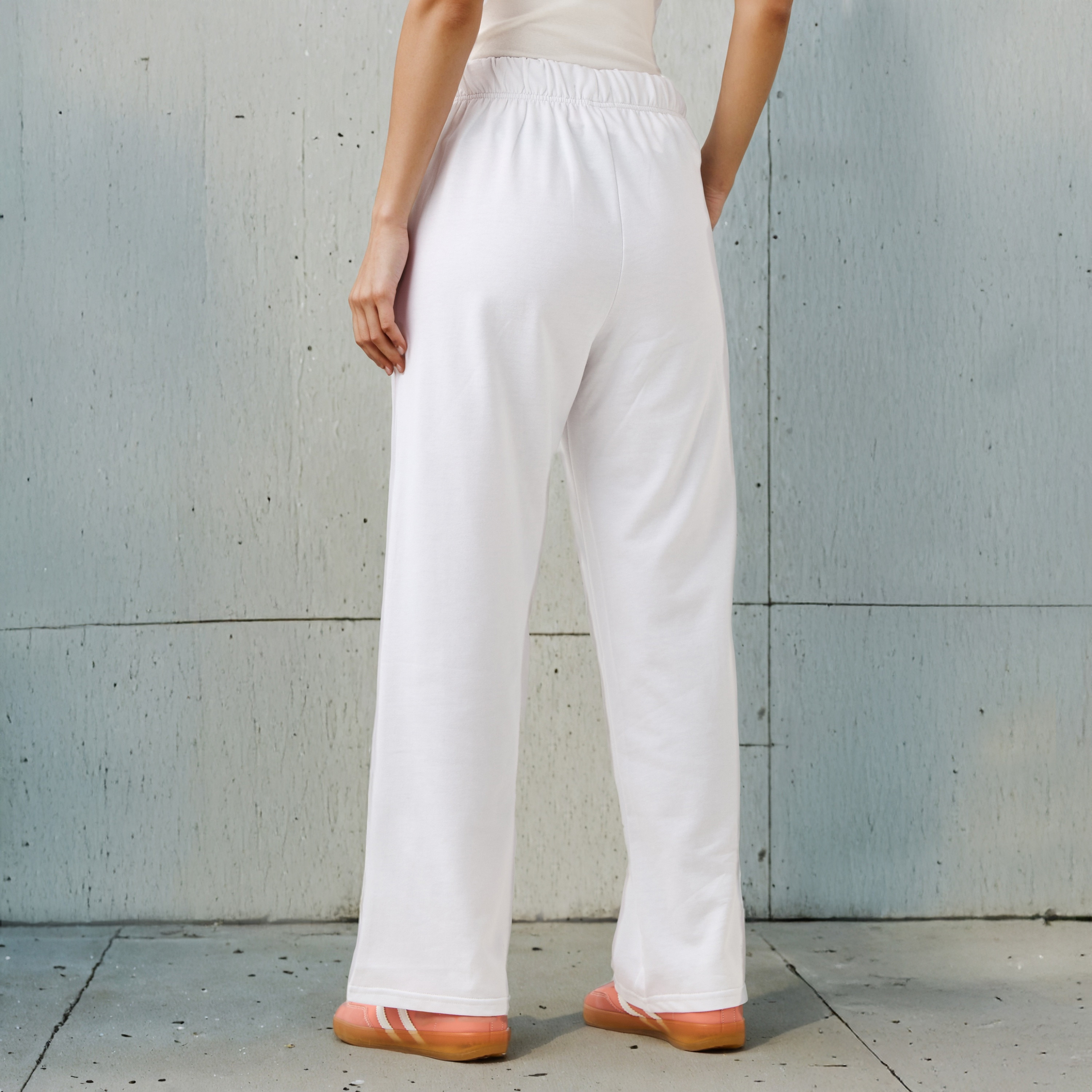 Lee Cooper Women's Relaxed Fit Joggers with Pockets-women-clothing-bottoms-joggers-image-3