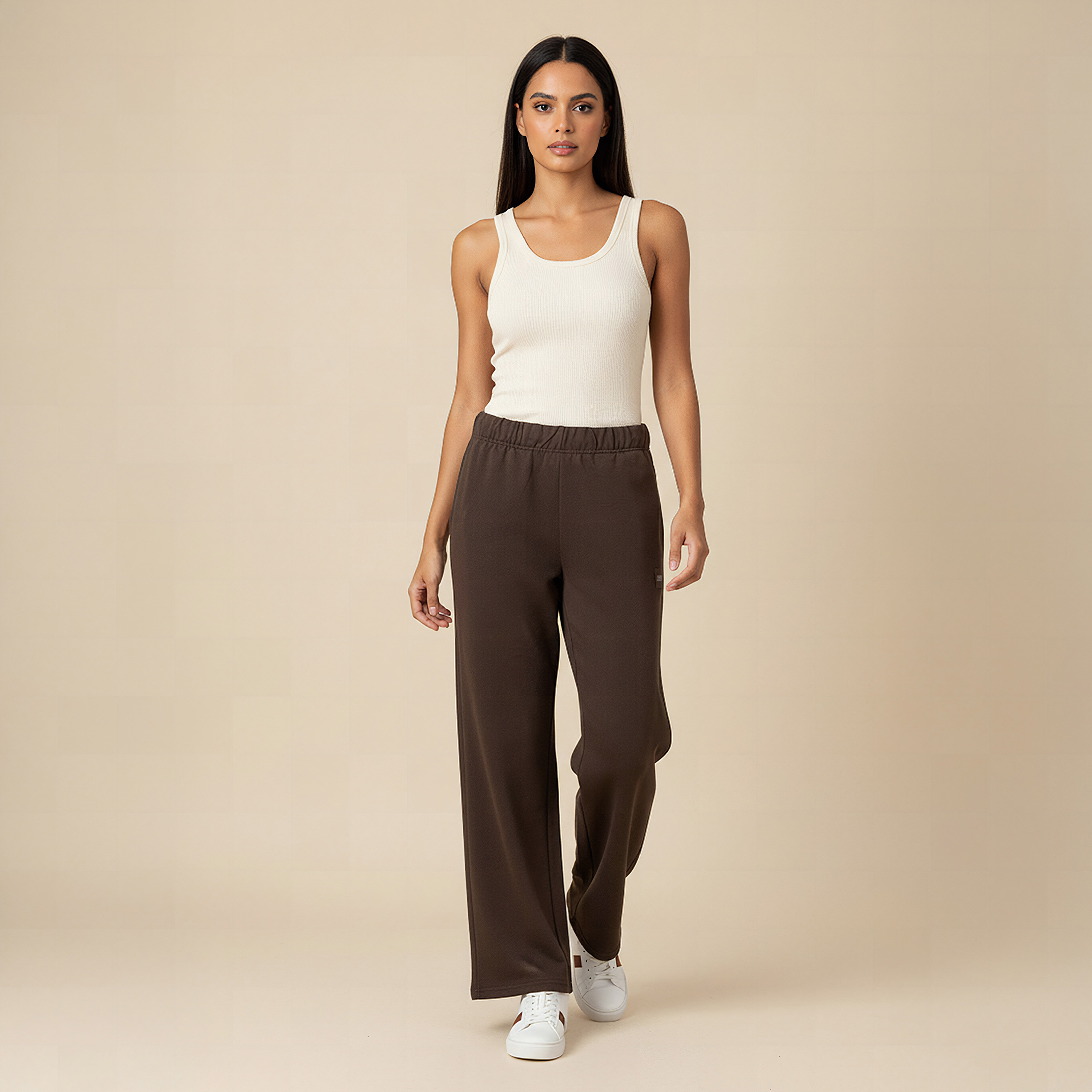 بنطلون رياضي بقصة مريحة وجيوب للنساء من لي كوبر-women-clothing-bottoms-joggers-image-2
